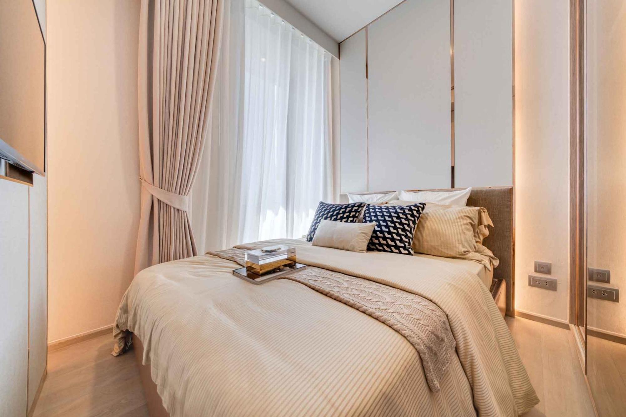 Ultra Classy Designer Central Asok Terminal 21 Apartment *