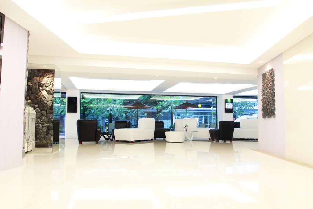 101 Hotel 4*