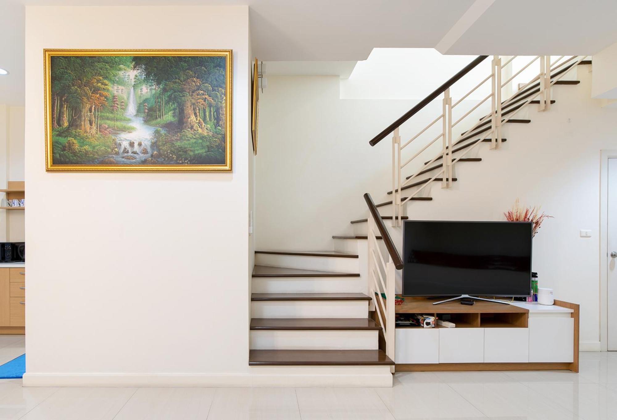 Areehouse 300平方 獨棟別墅 家庭首選 近7-11 超市 Mrt Villa