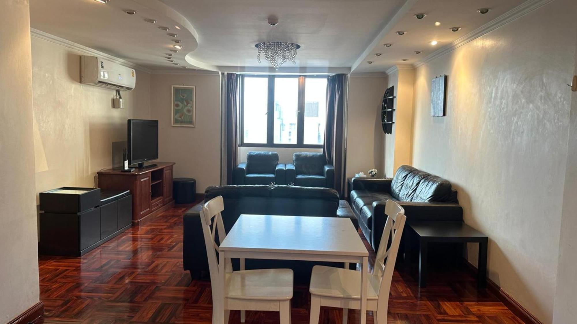 Omni Tower Nana - Serviced On Sukhumvit Soi 4