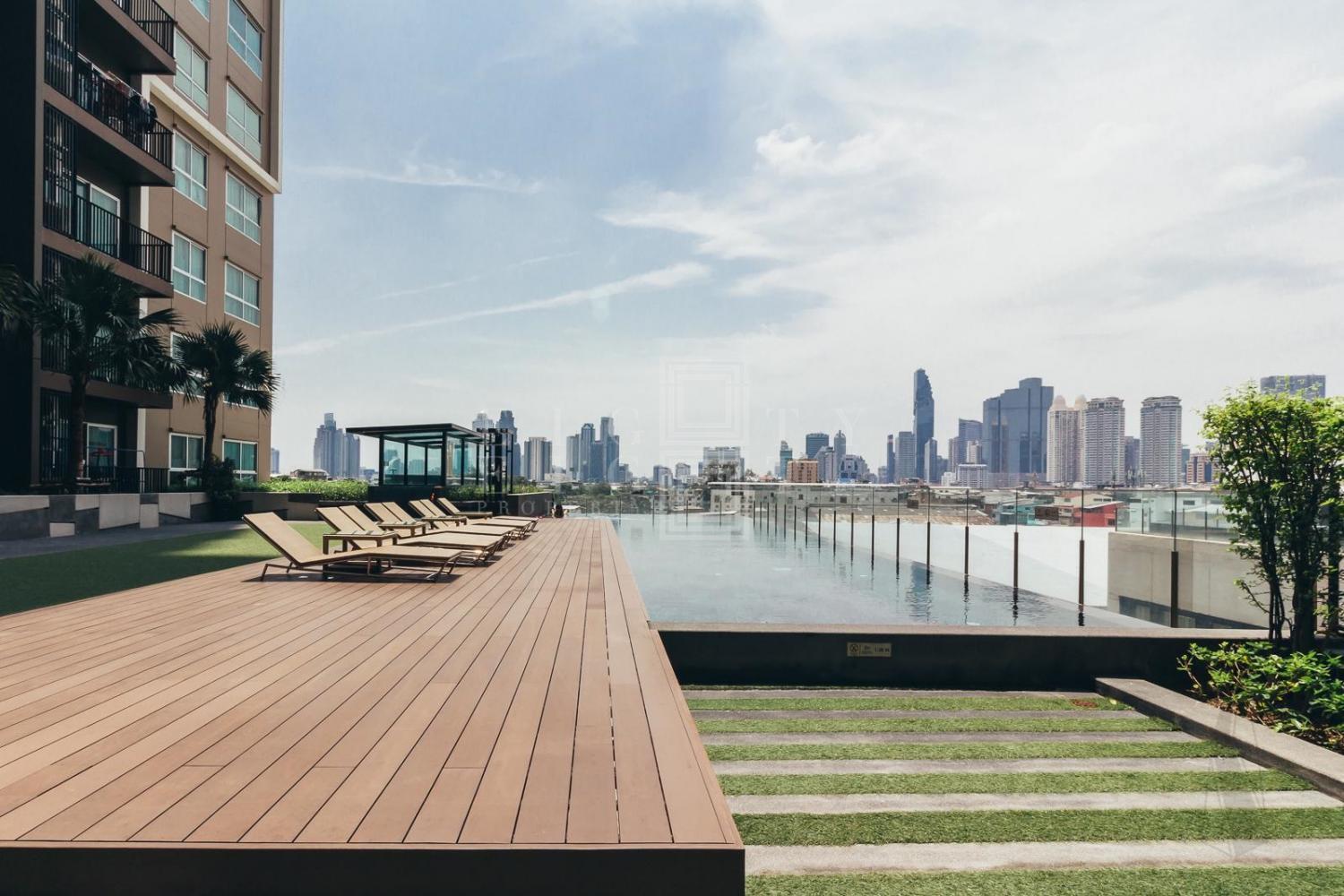 Bkk View 2 Beds 58sqm Bangkok