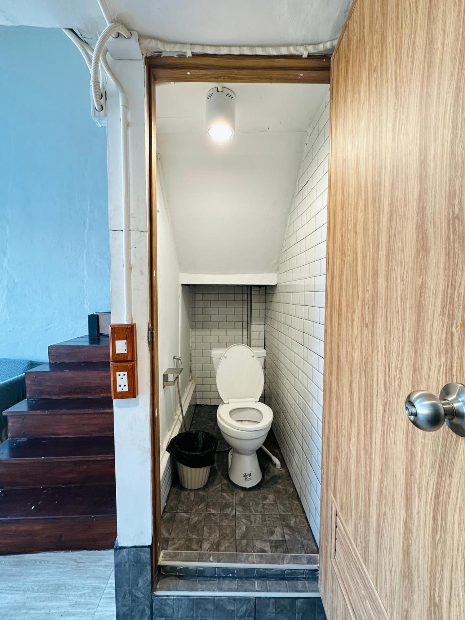 Apartment Chubby 9 *