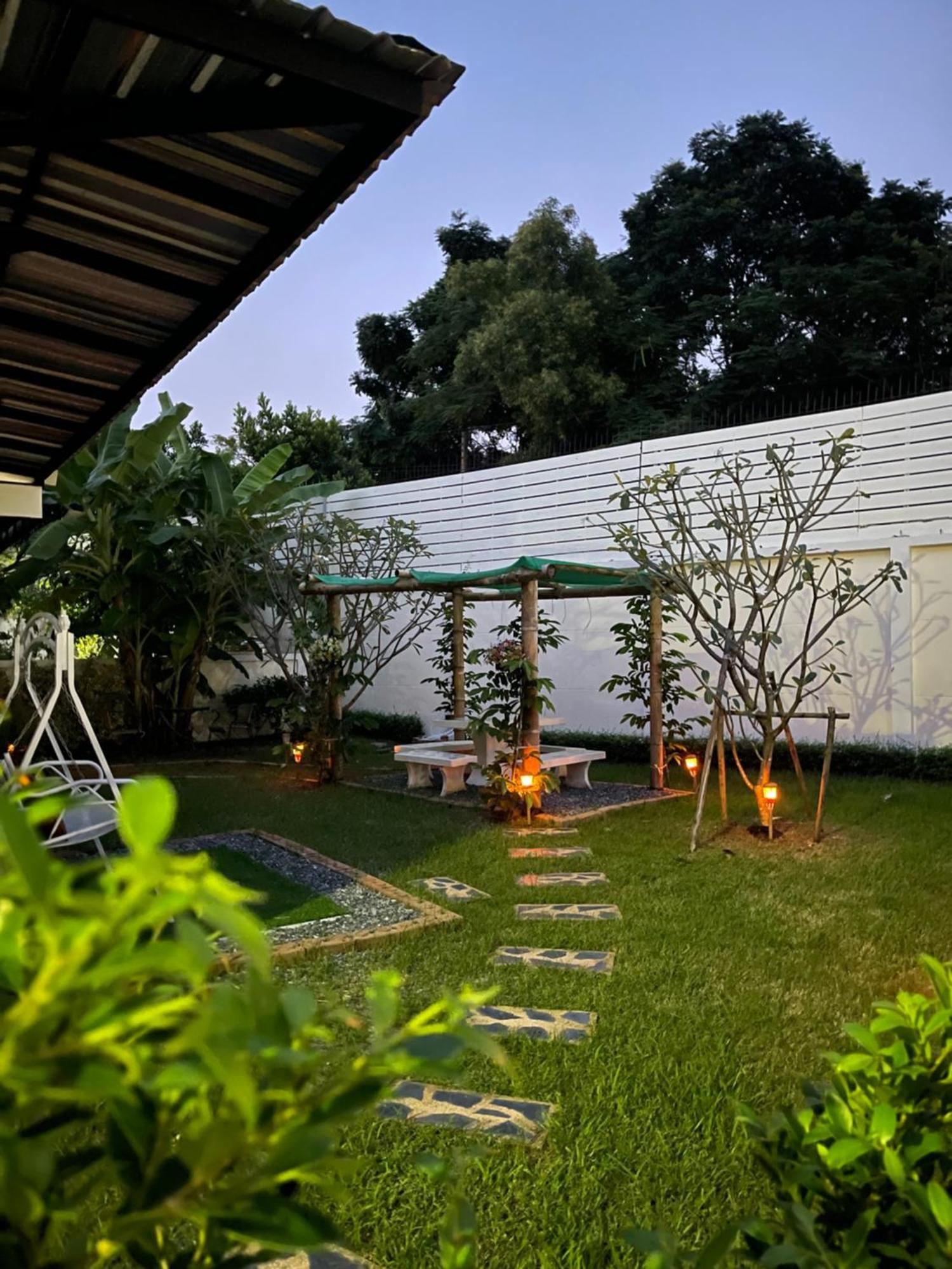Anna Home@lat Krabang Villa