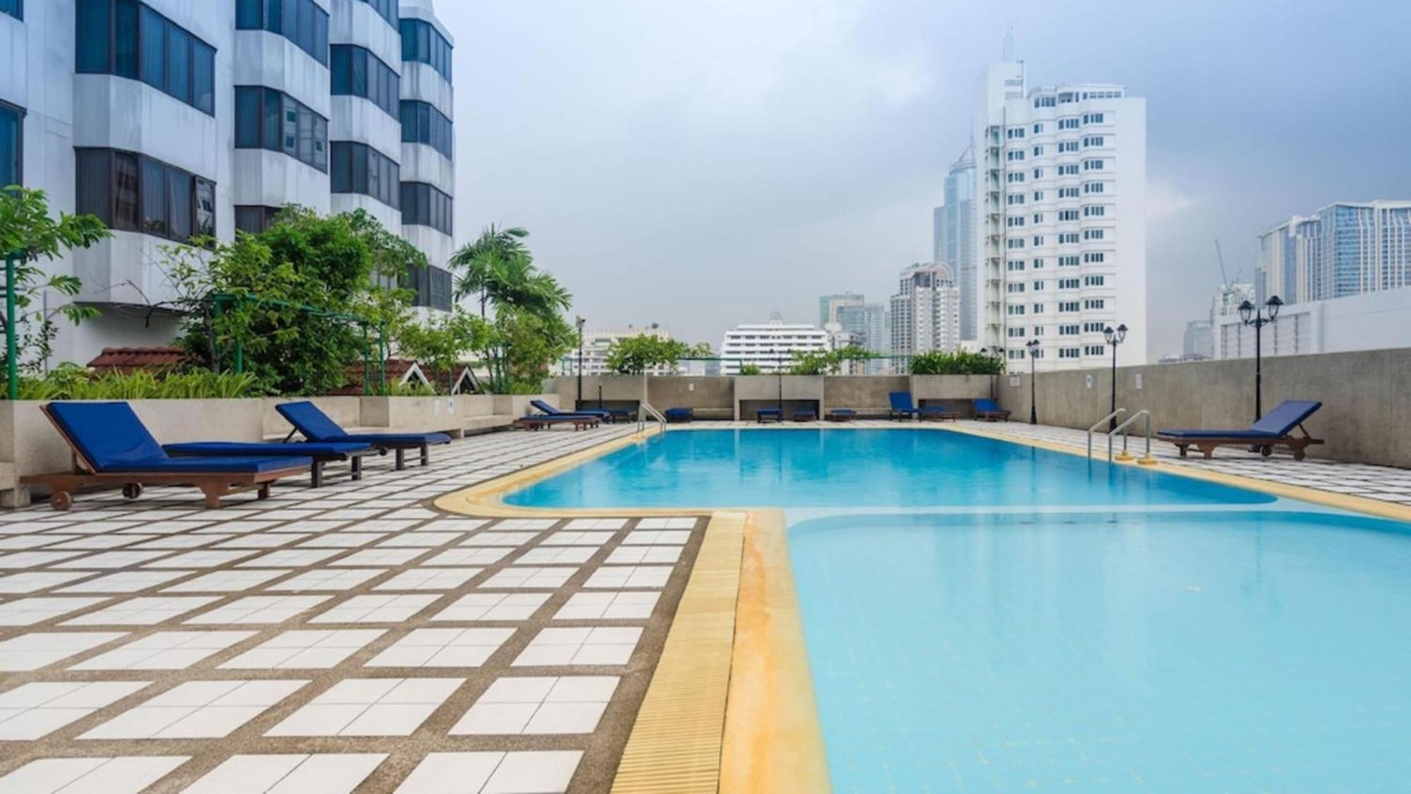 Omni Tower Sukhumvit Soi 4 Direct Bangkok