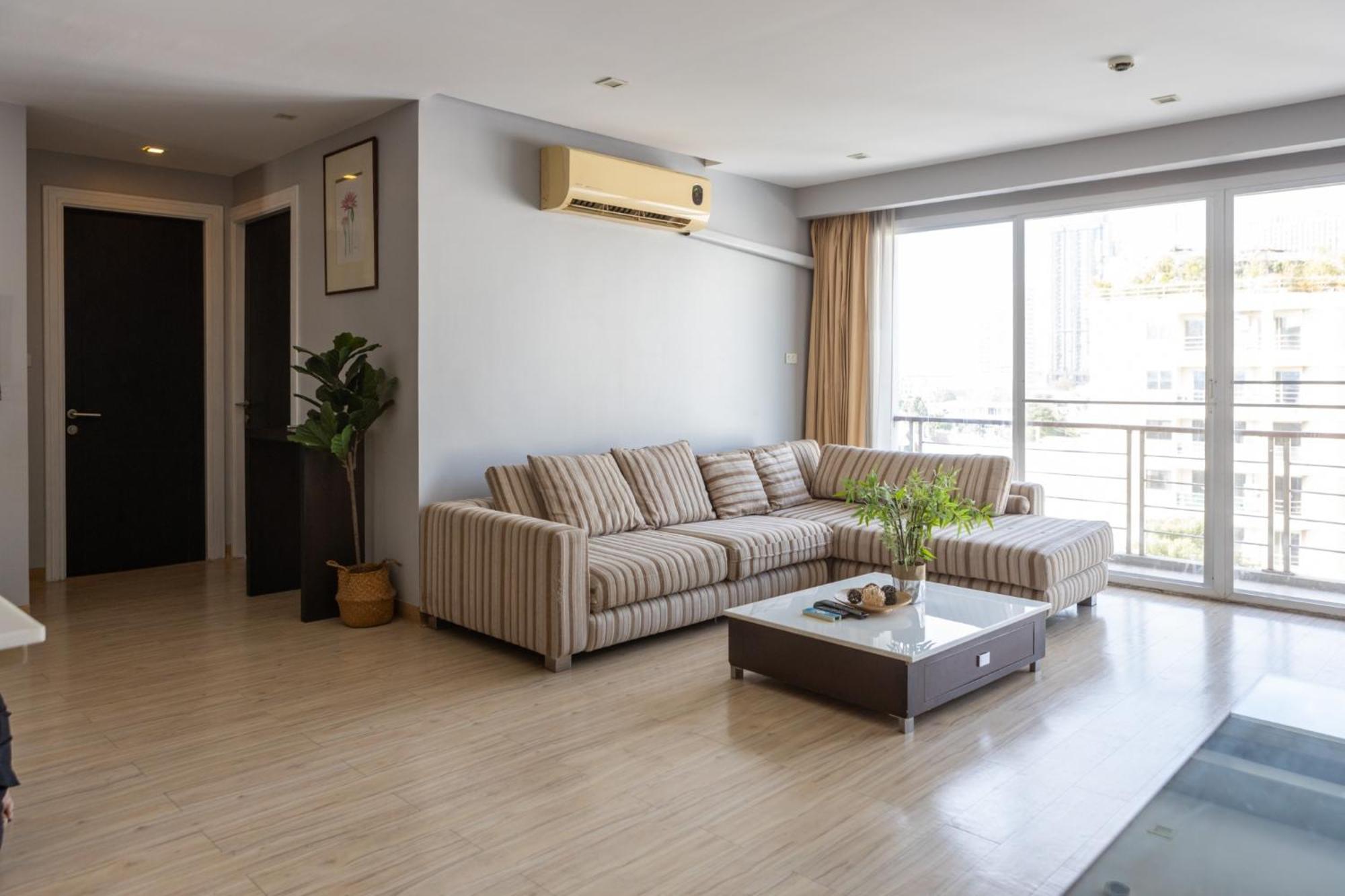 Go Thonglor 23 โกอินน์ ทองหล่อ 23 X Apartment Bangkok