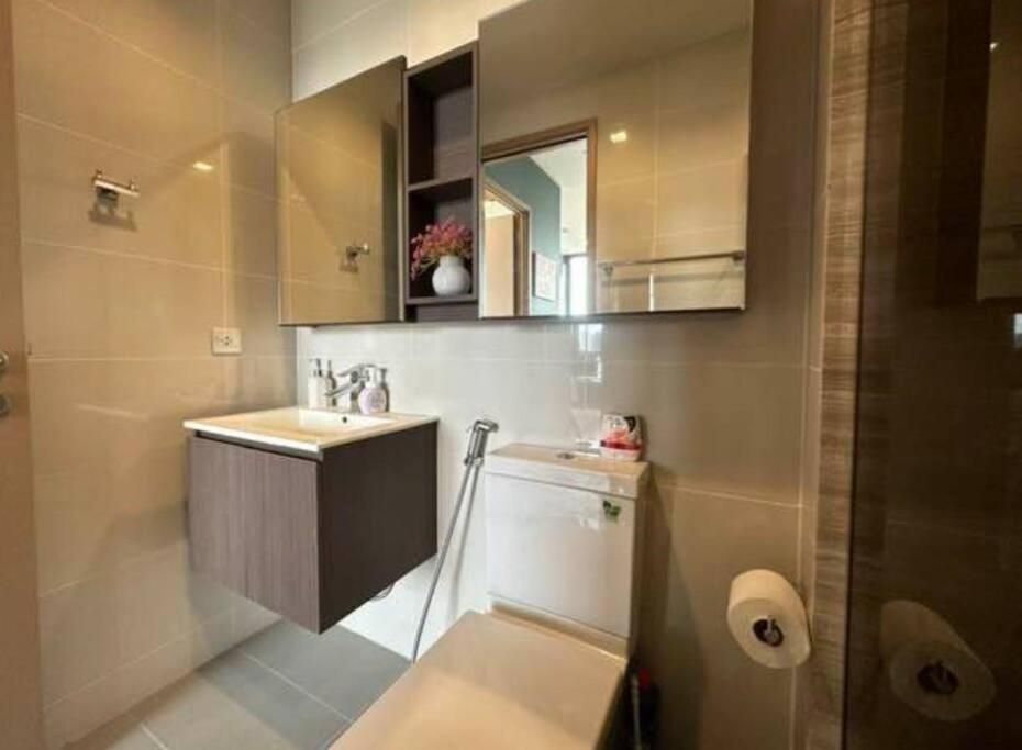 S71 Sukhumvit Big 1 Bedroom City ​​center Swim Gym Apartment