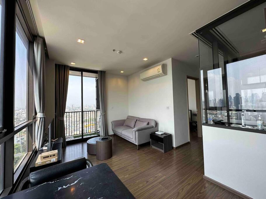 S71 Sukhumvit Big 1 Bedroom City ​​center Swim Gym Bangkok