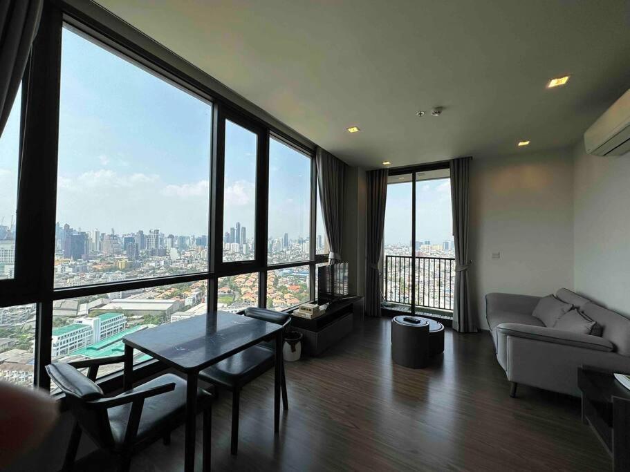 Apartment S71 Sukhumvit Big 1 Bedroom City ​​center Swim Gym *