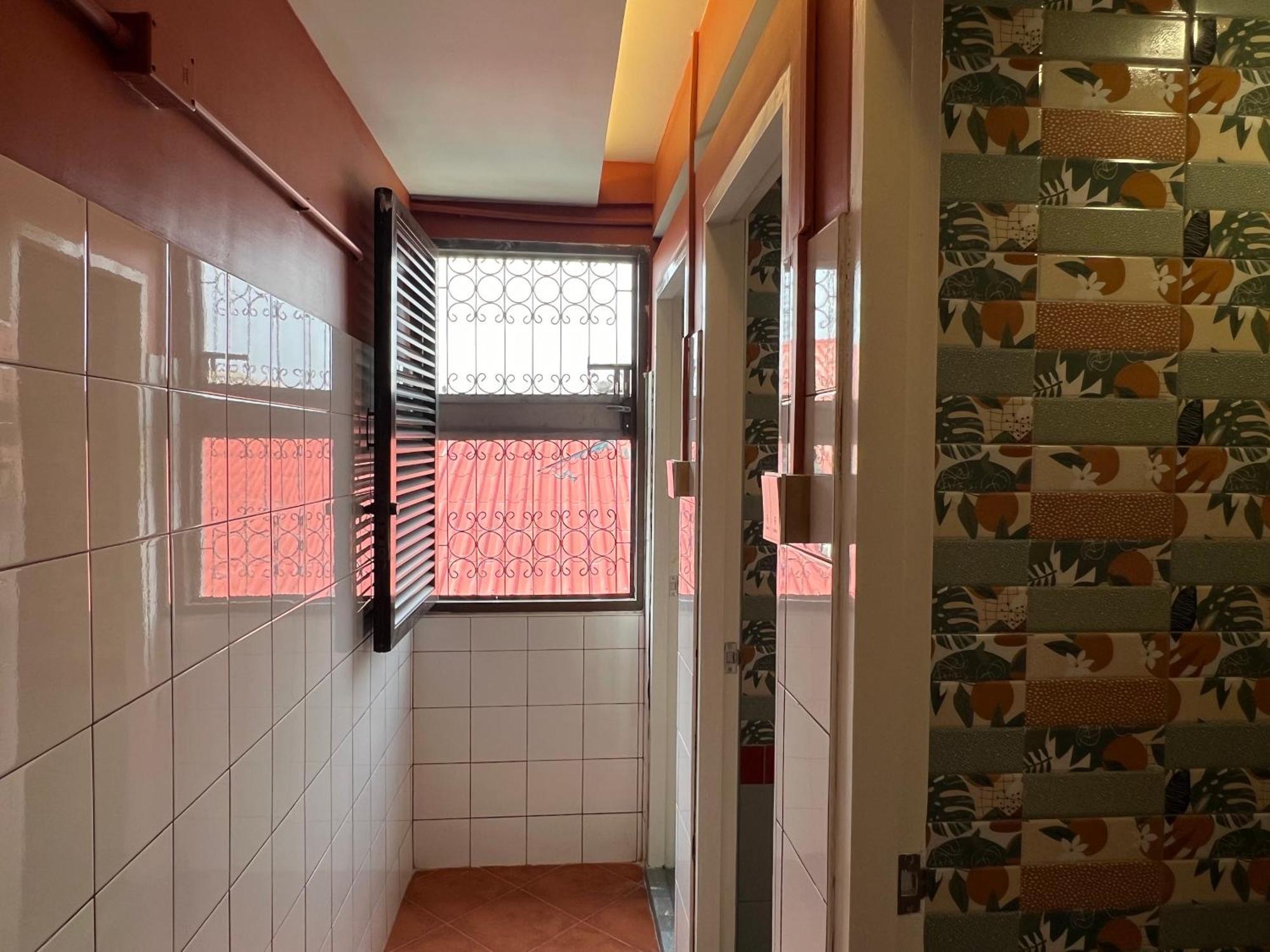 Guest house Cha Na At Merry V Bangkok