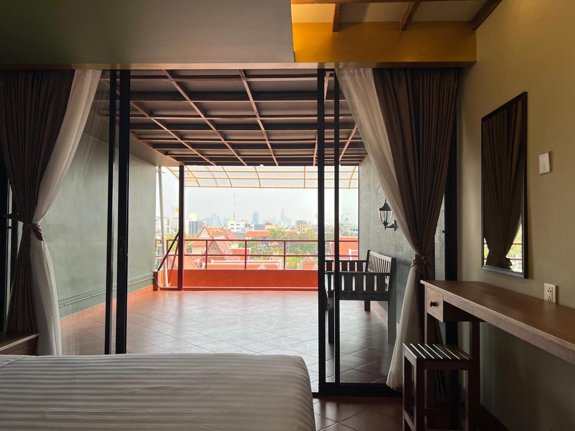 Guest house Cha Na At Merry V