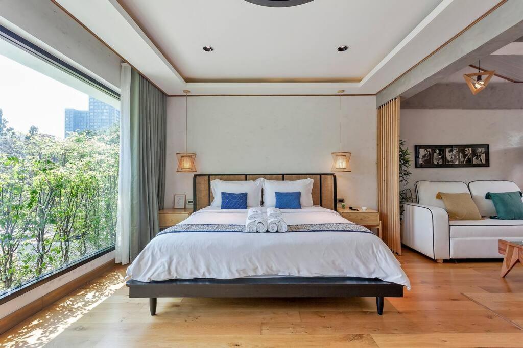 Thai Wabi-sabi Loft