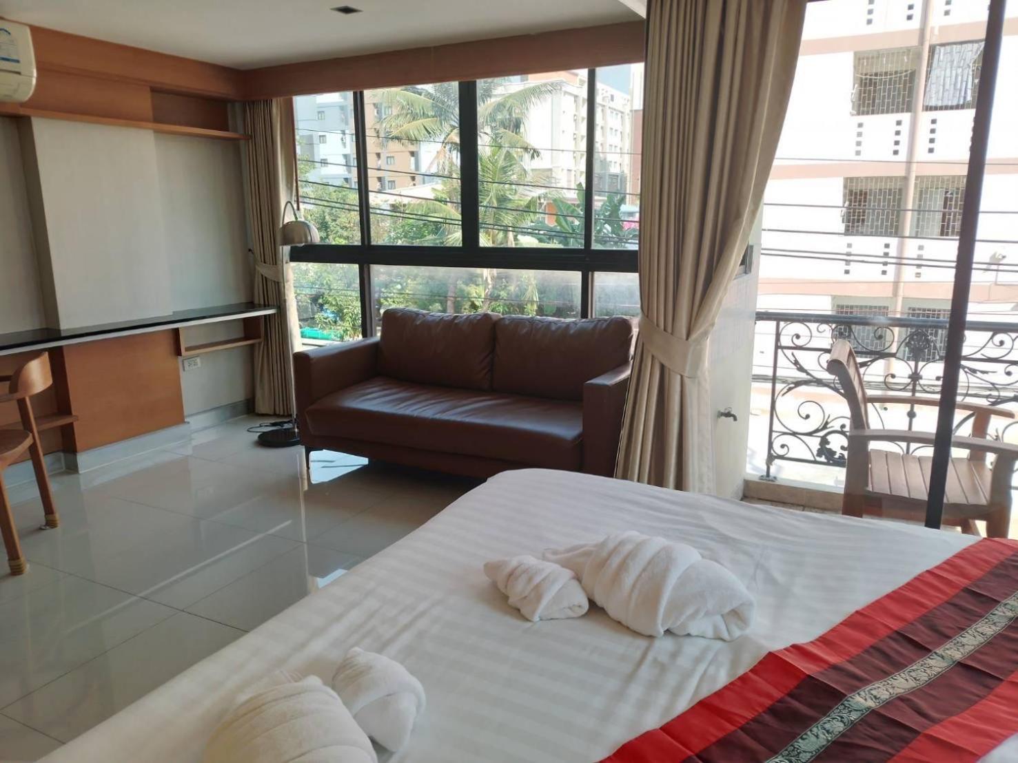 L18 แอลสิบแปด เรสซิเดนซ์ Bangkok