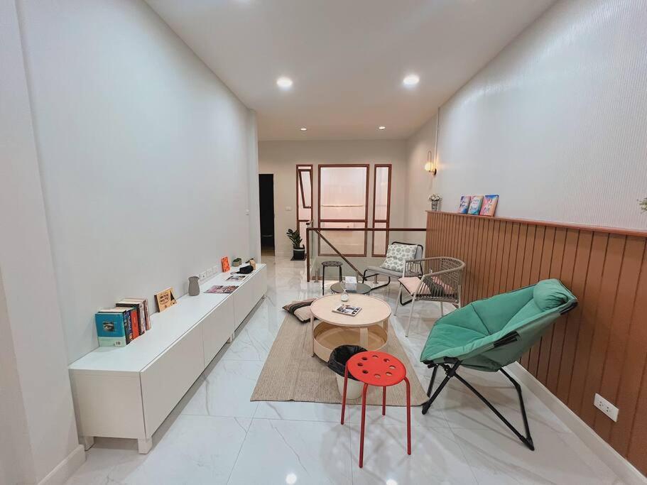 Rumah percutian Huai Khwang Fullmoon House__city Center Family Experience *