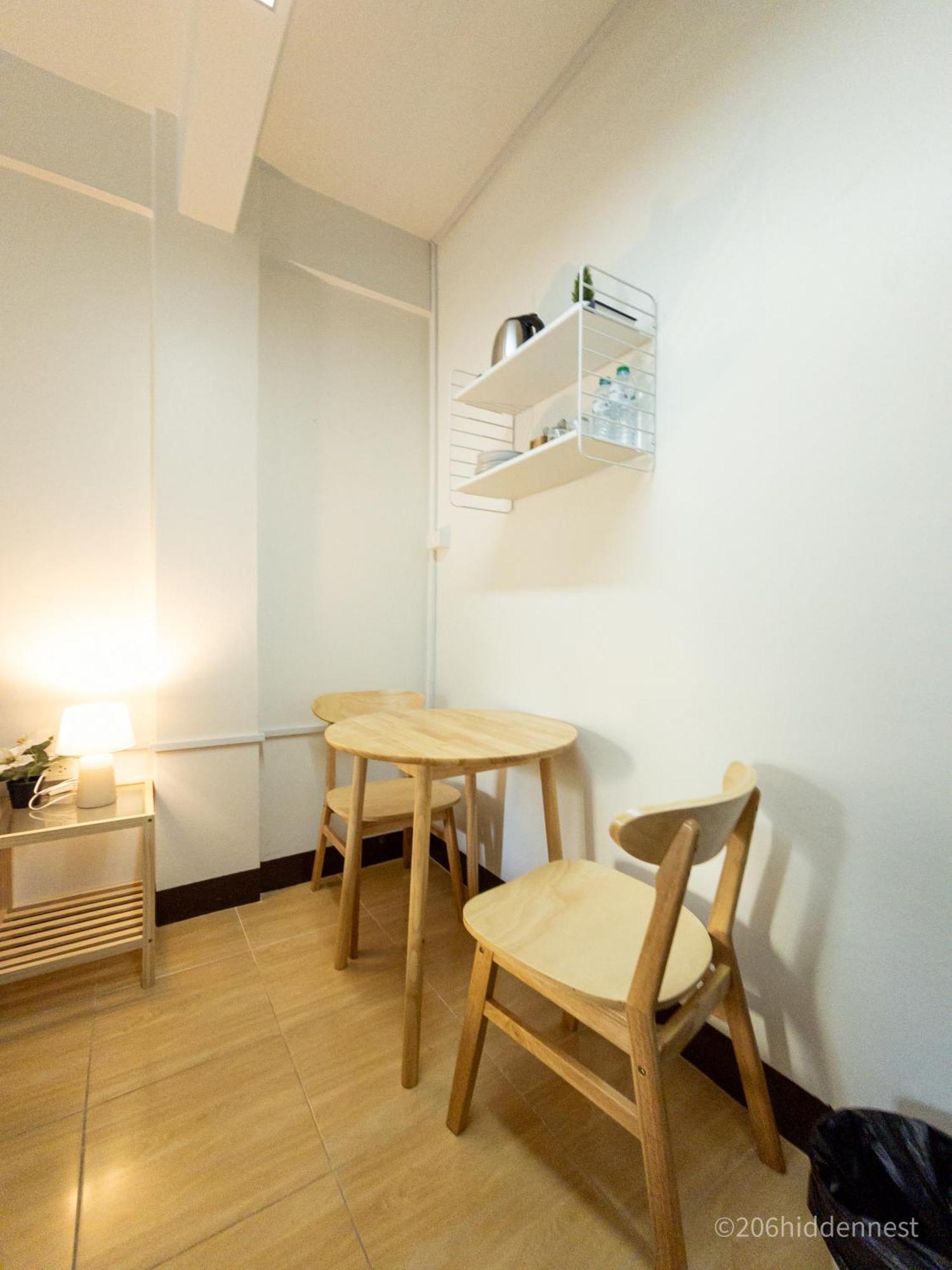 206hiddennest, Local With Street Food Only 15 Min Walk To Skytrain Bangkok