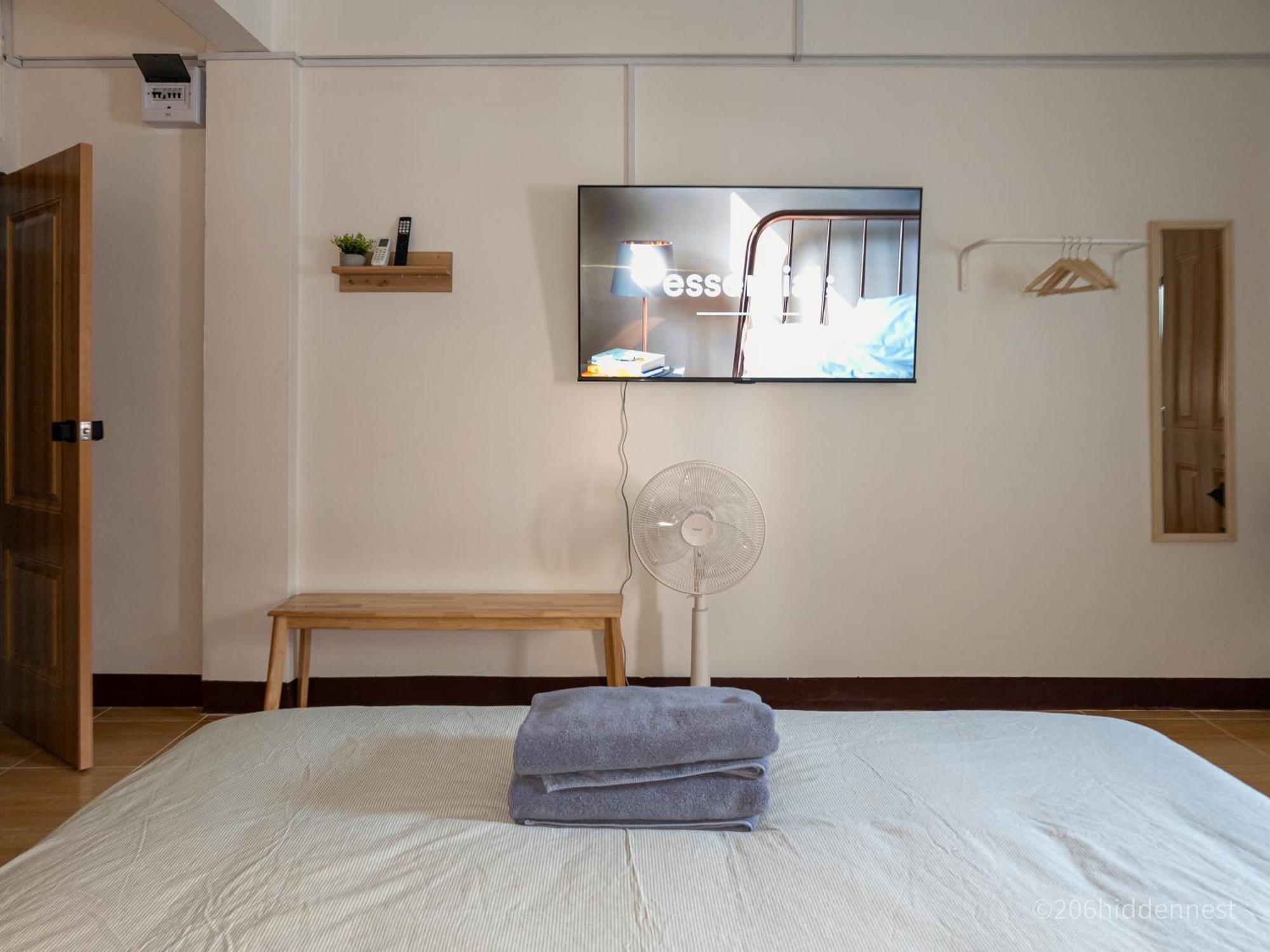 206hiddennest, Local With Street Food Only 15 Min Walk To Skytrain *