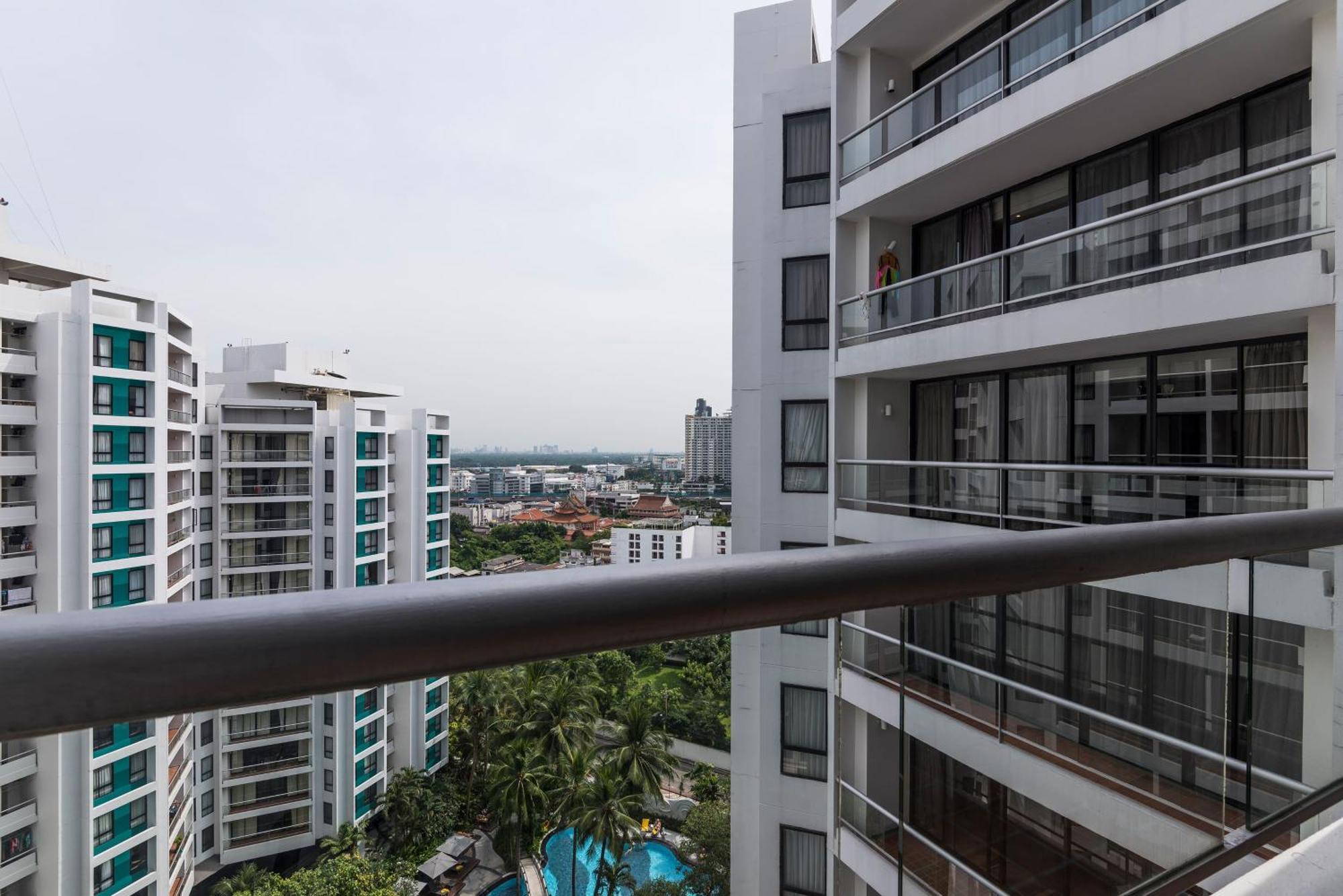 Chatrium Sathon Hotel 4*