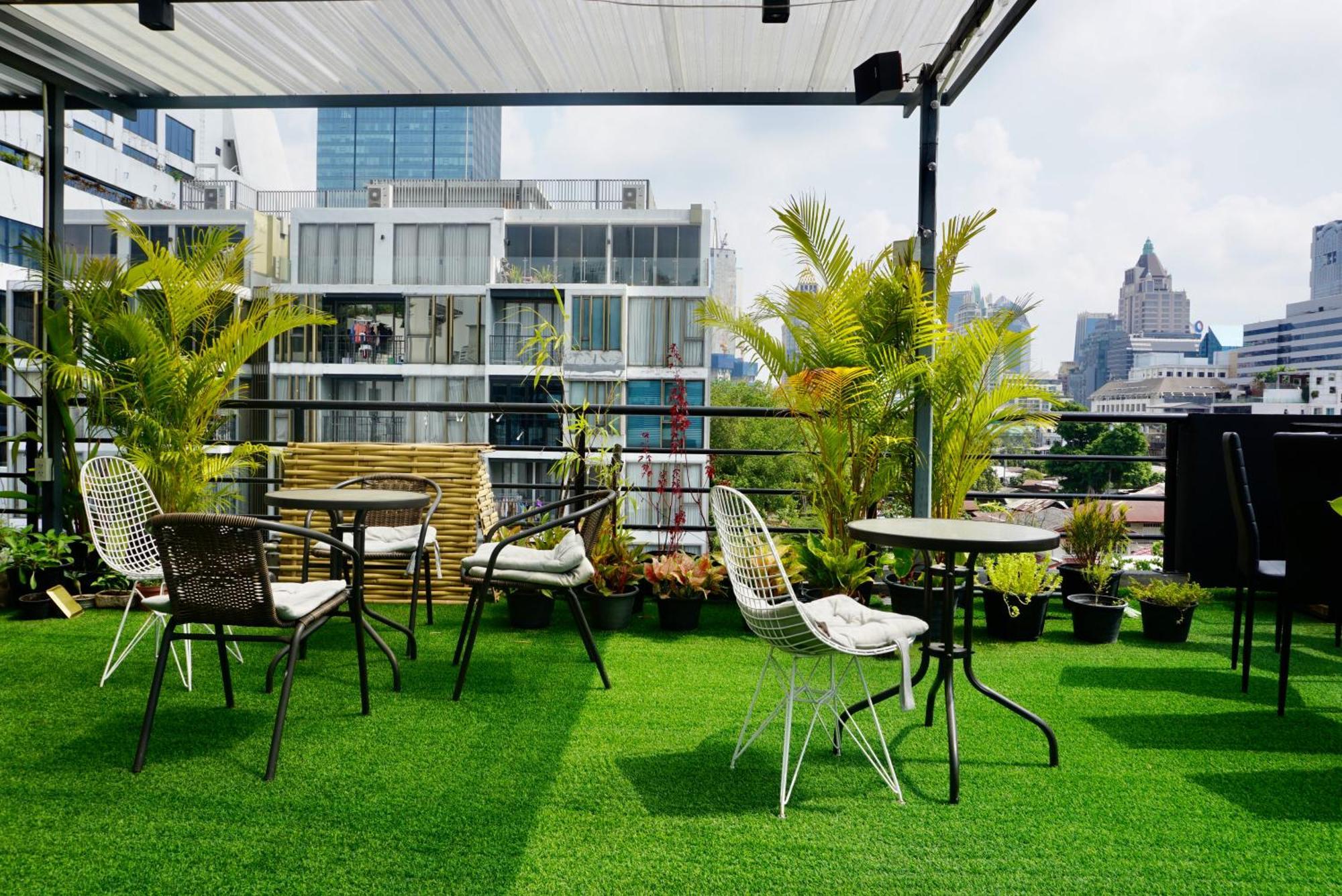 Silom Soi 3 Hash Hip And Funky With Rooftop View Appartement Bangkok