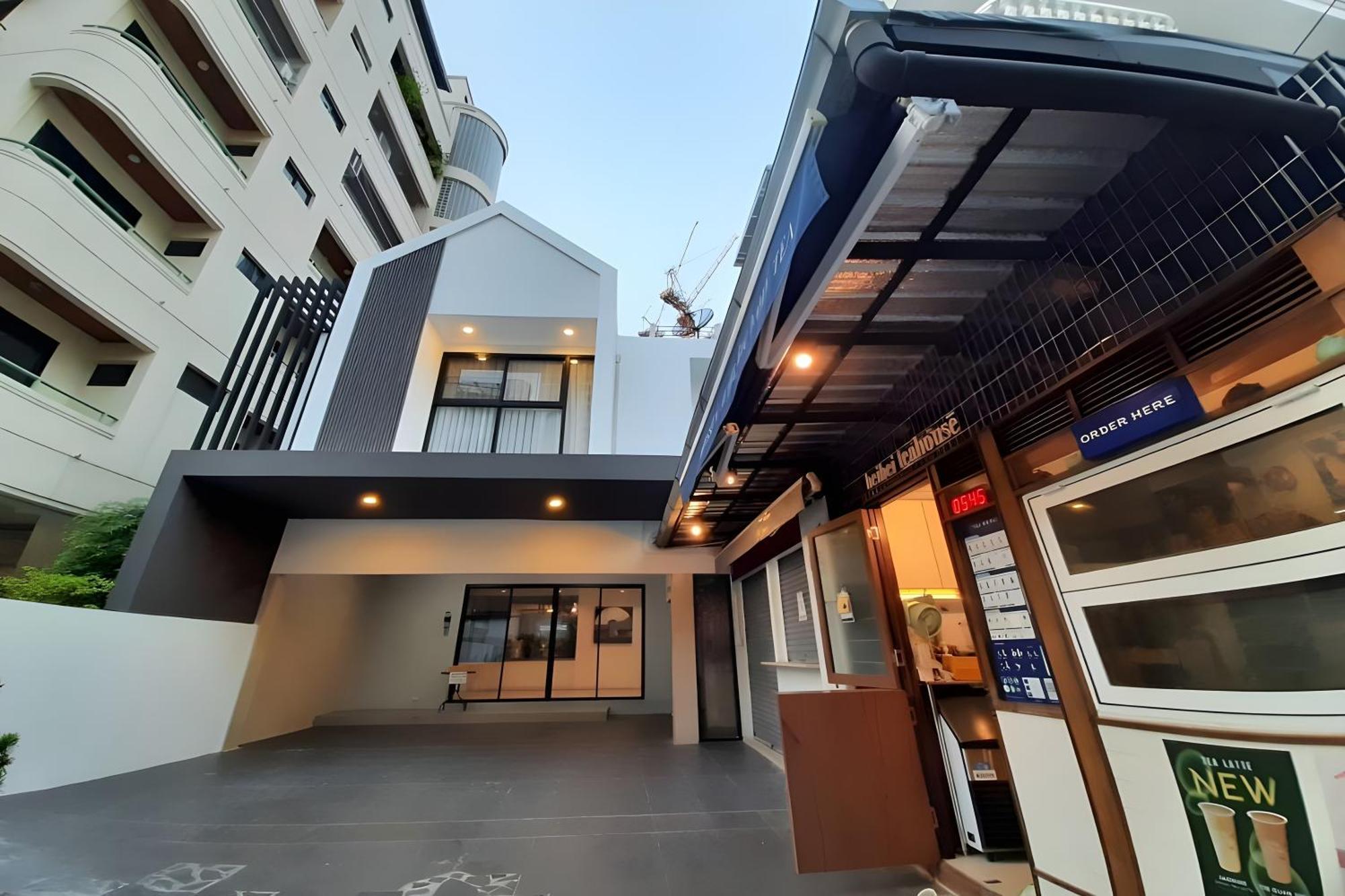 23 Ava At Saladaeng Hotel Bangkok