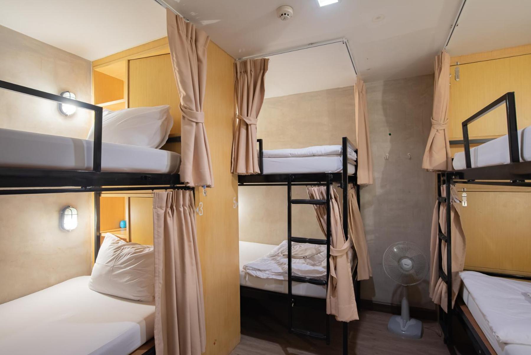 Cazz Hostel Bangkok