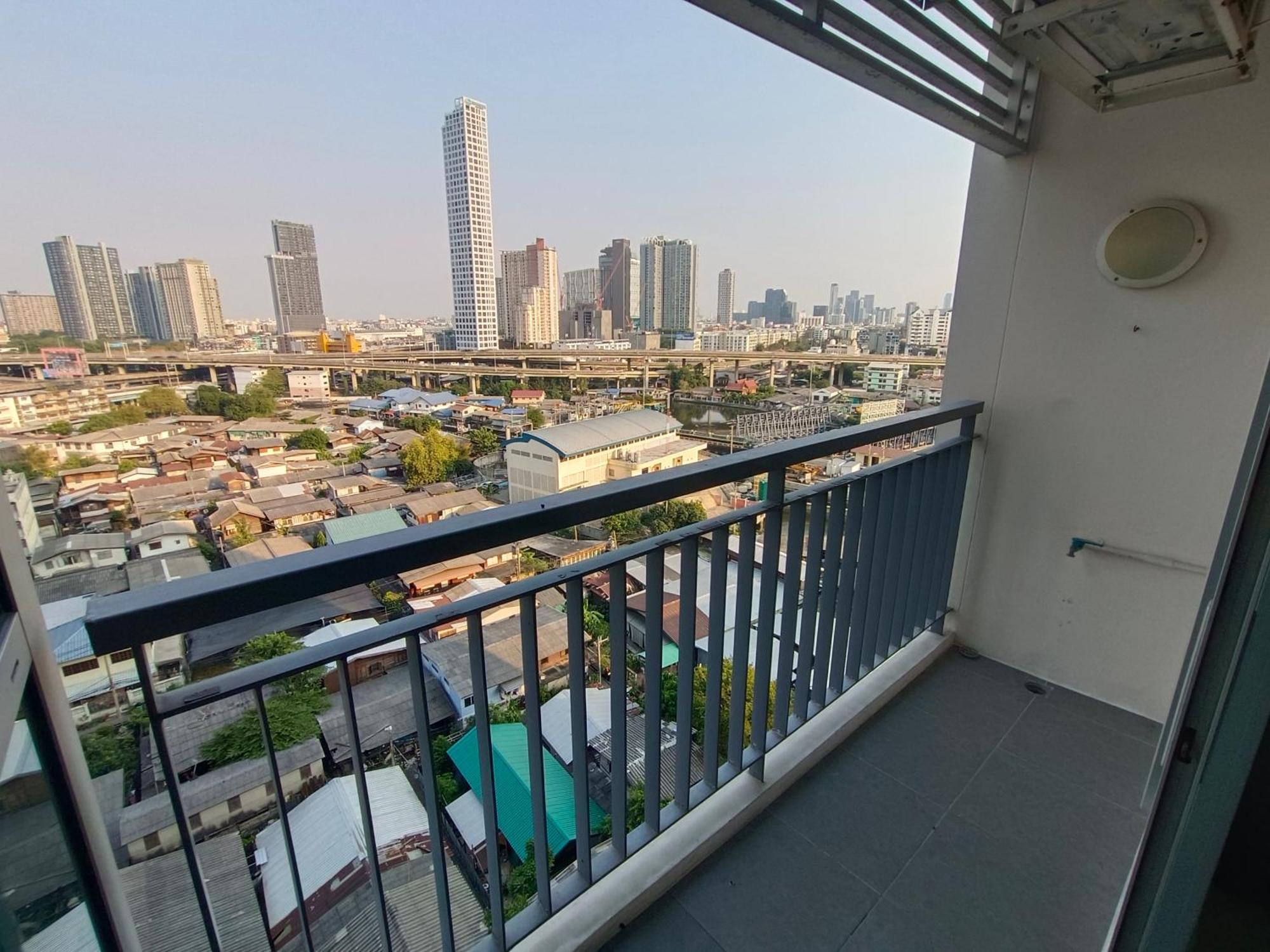 Sukhumvit 48 Bts Phra Khanong 1 Bedroom Apartment, Gym, Swimming Pool Apartment