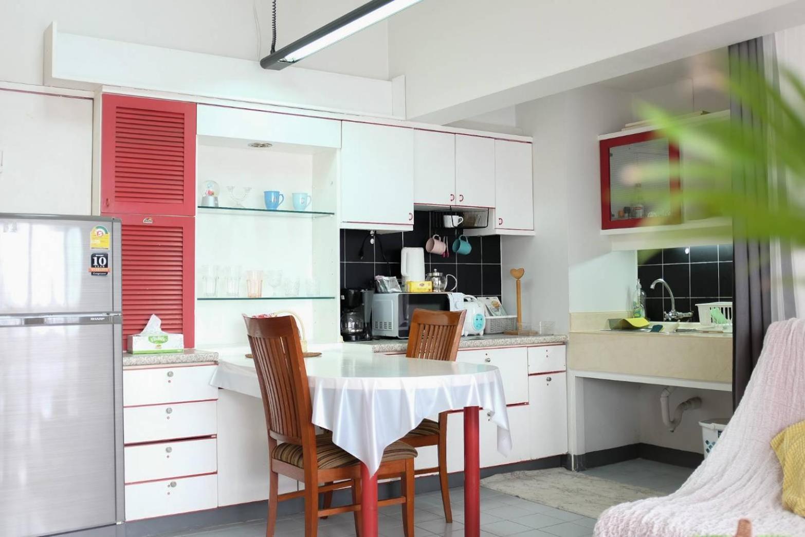 Apartment Cozy 1br Walk To Bts And Airport Rail Link Close To Malls T Bangkok