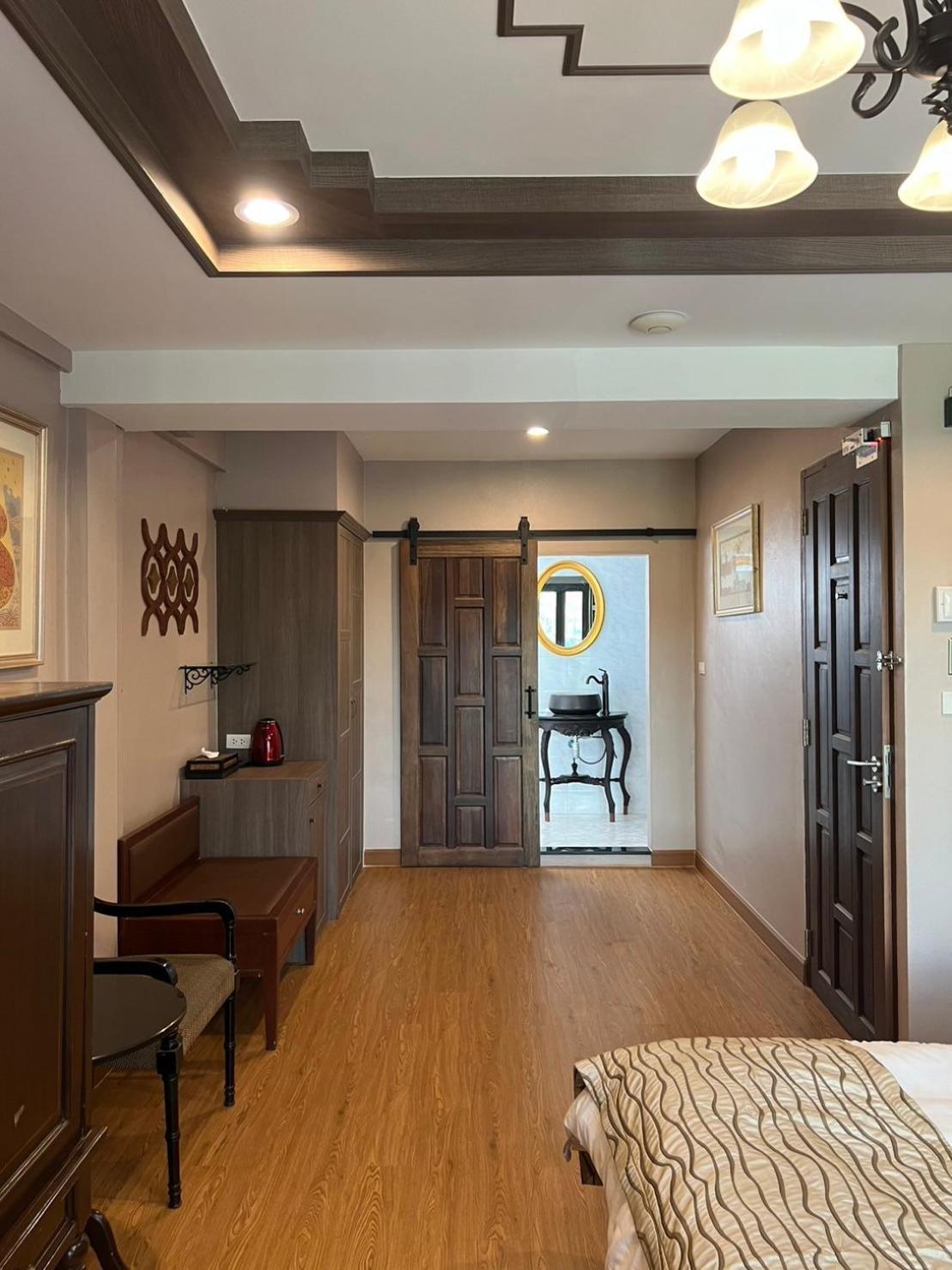 Quinstel Guest house