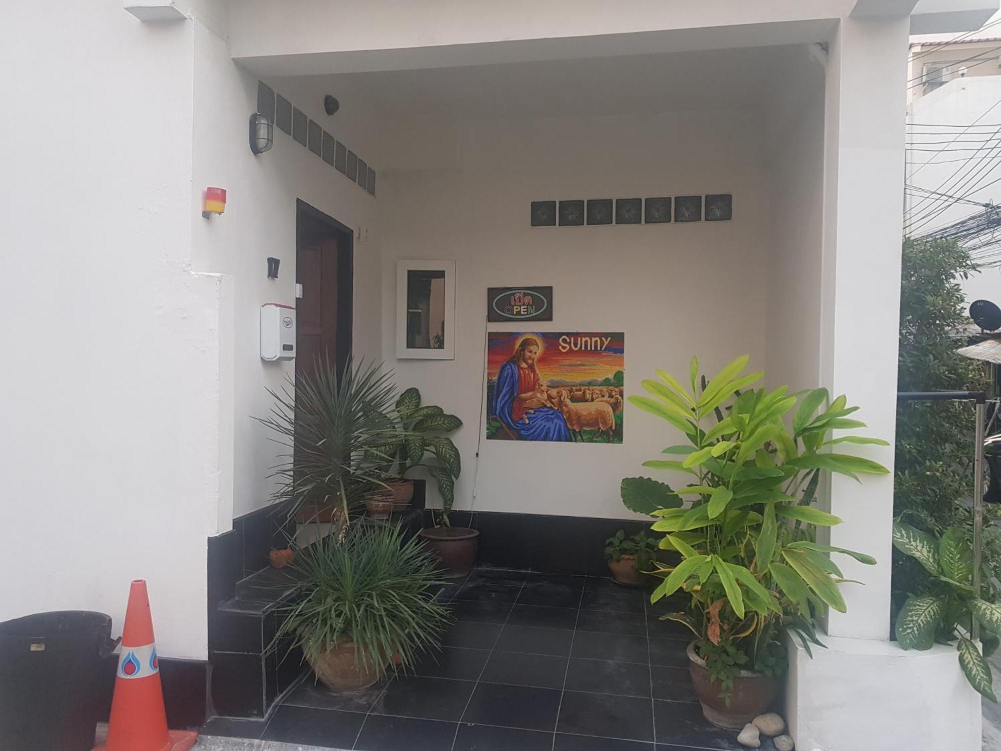 Rumah tetamu Btl Sunny