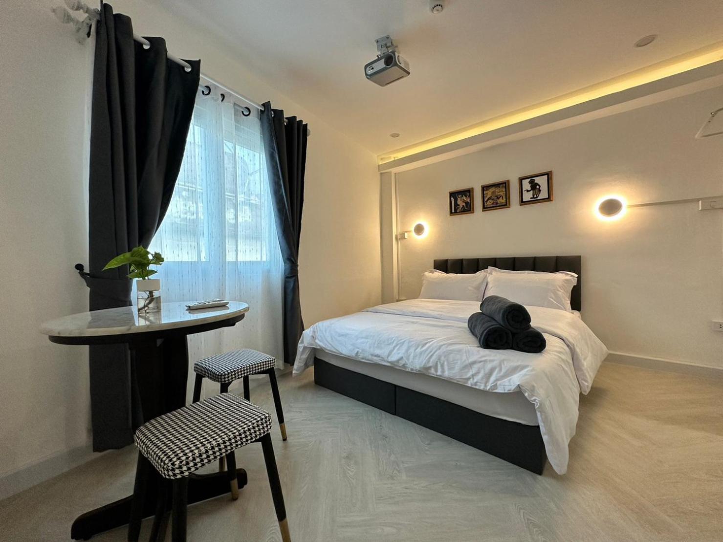 Hostel The White Den Sukhumvit 44