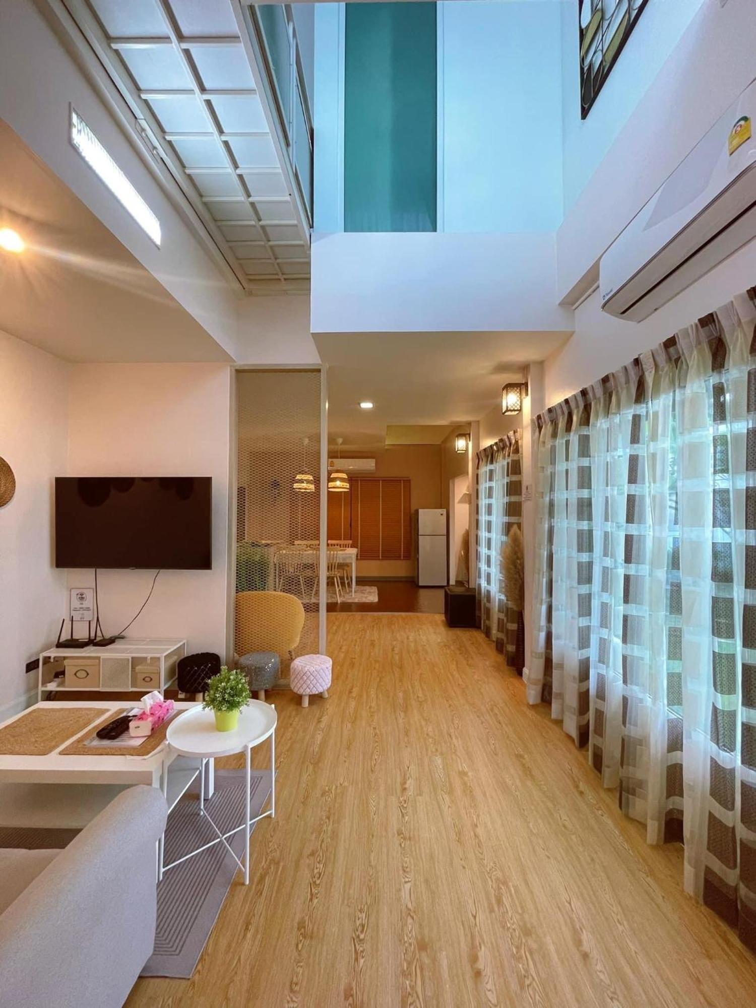 Anna Home@lat Krabang Villa Bangkok