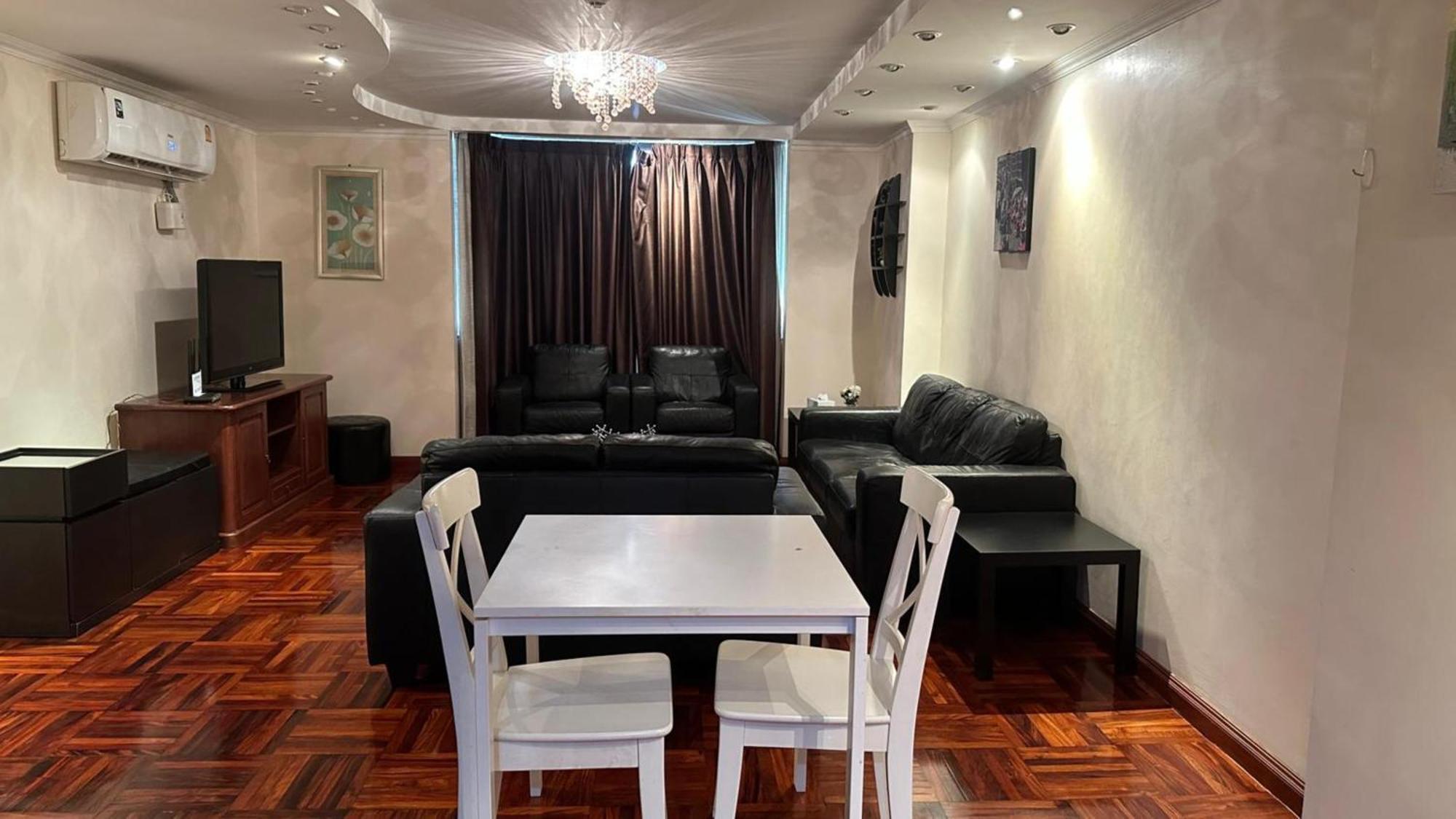 Apartment Omni Tower Sukhumvit Soi 4 Direct Bangkok