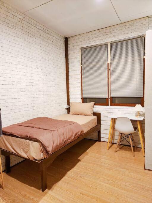 Old207-olan Place Homely Free Wi-fi And Near Bts Line Apartment