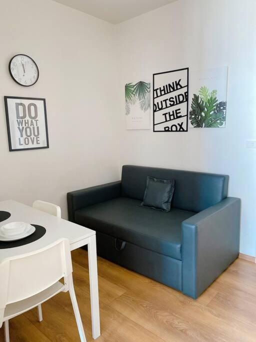 Cozy In Only Monthly Rent ! Bangkok