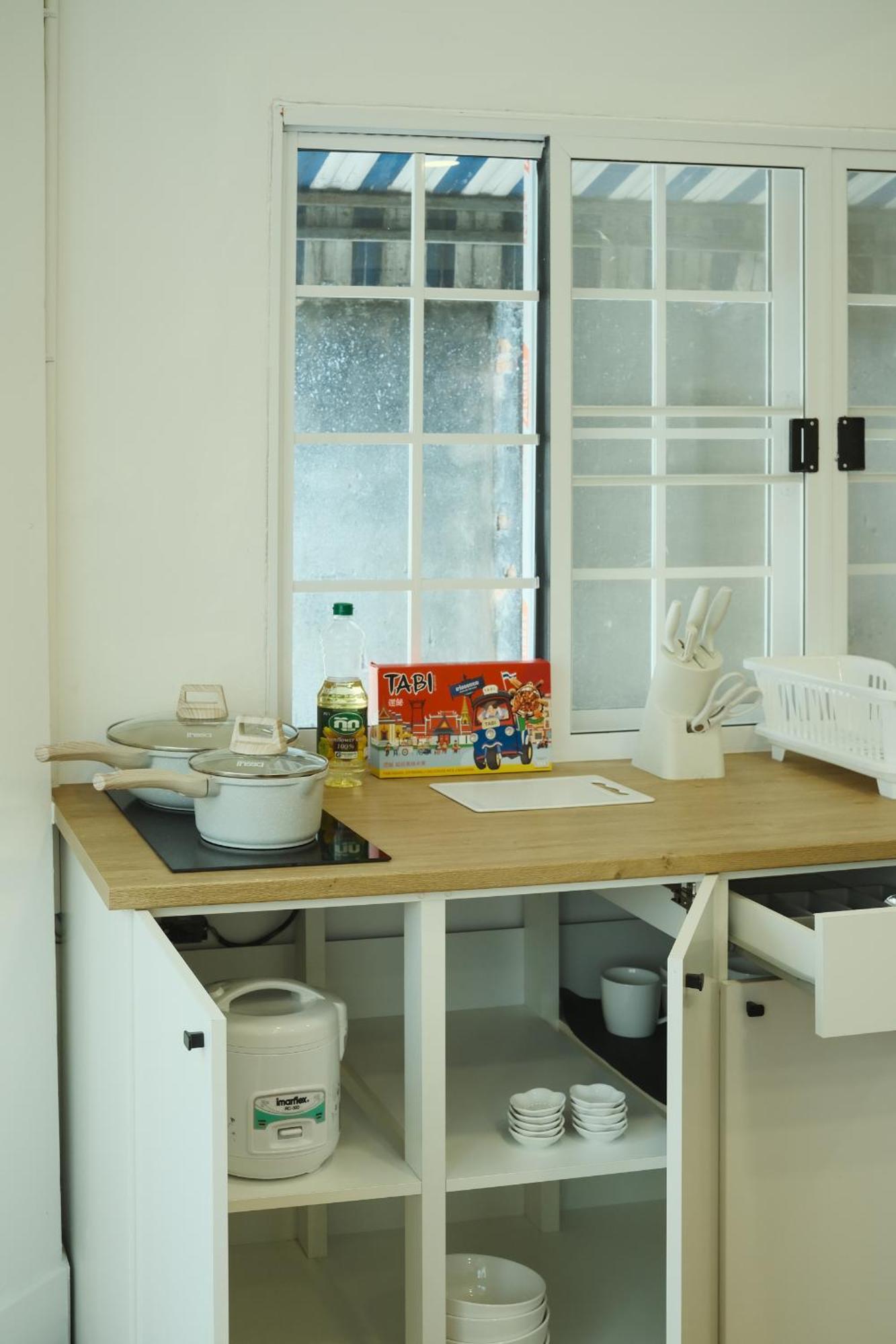 Apartment Hidden Gems In China Town, 2br