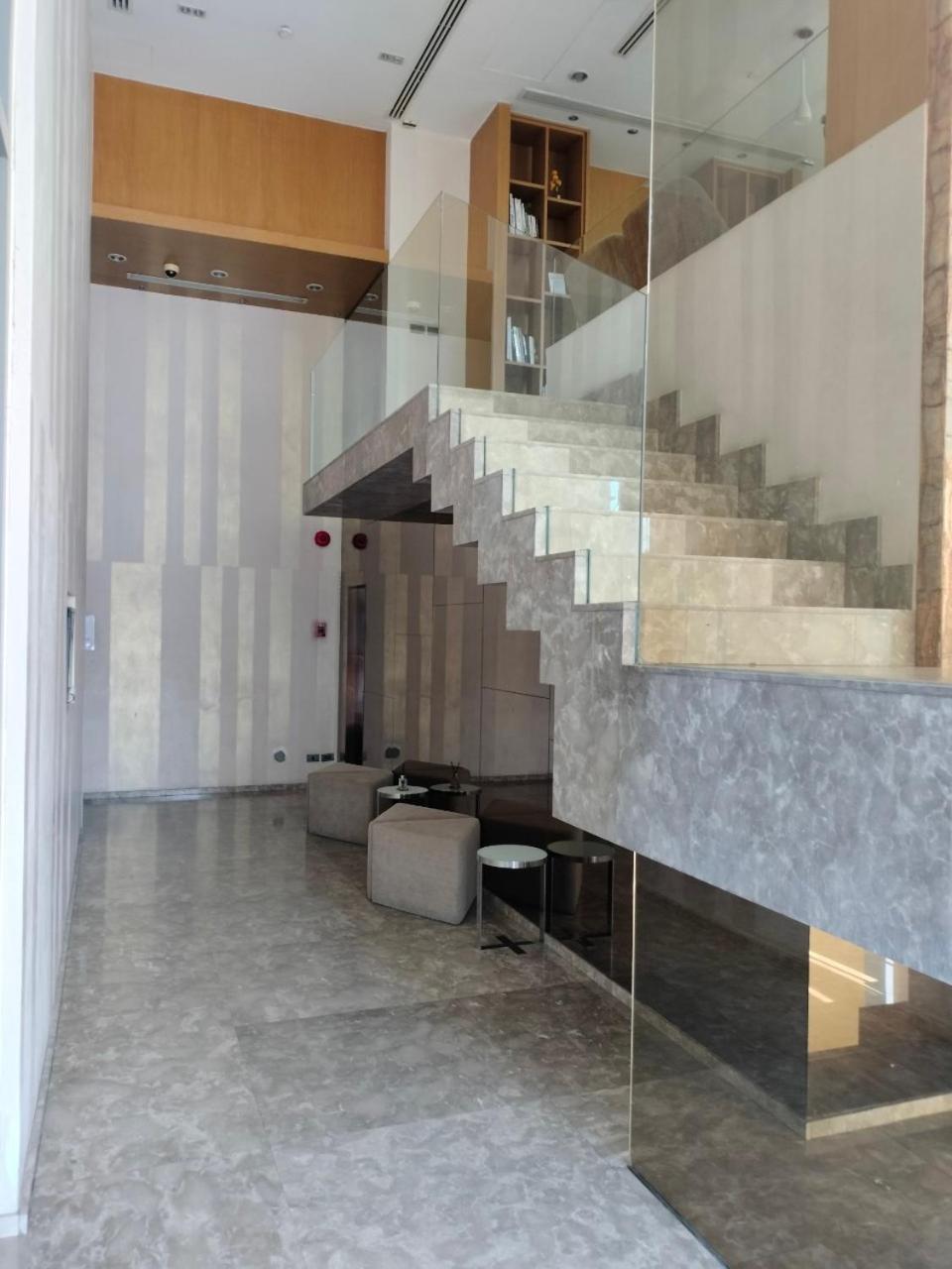 Ceil By Sansiri Bts Ekamai Shuttle To Bts Ekamai , Gateway Mall , Major Cineplex Mid City. Great Place To Explore Apartment *