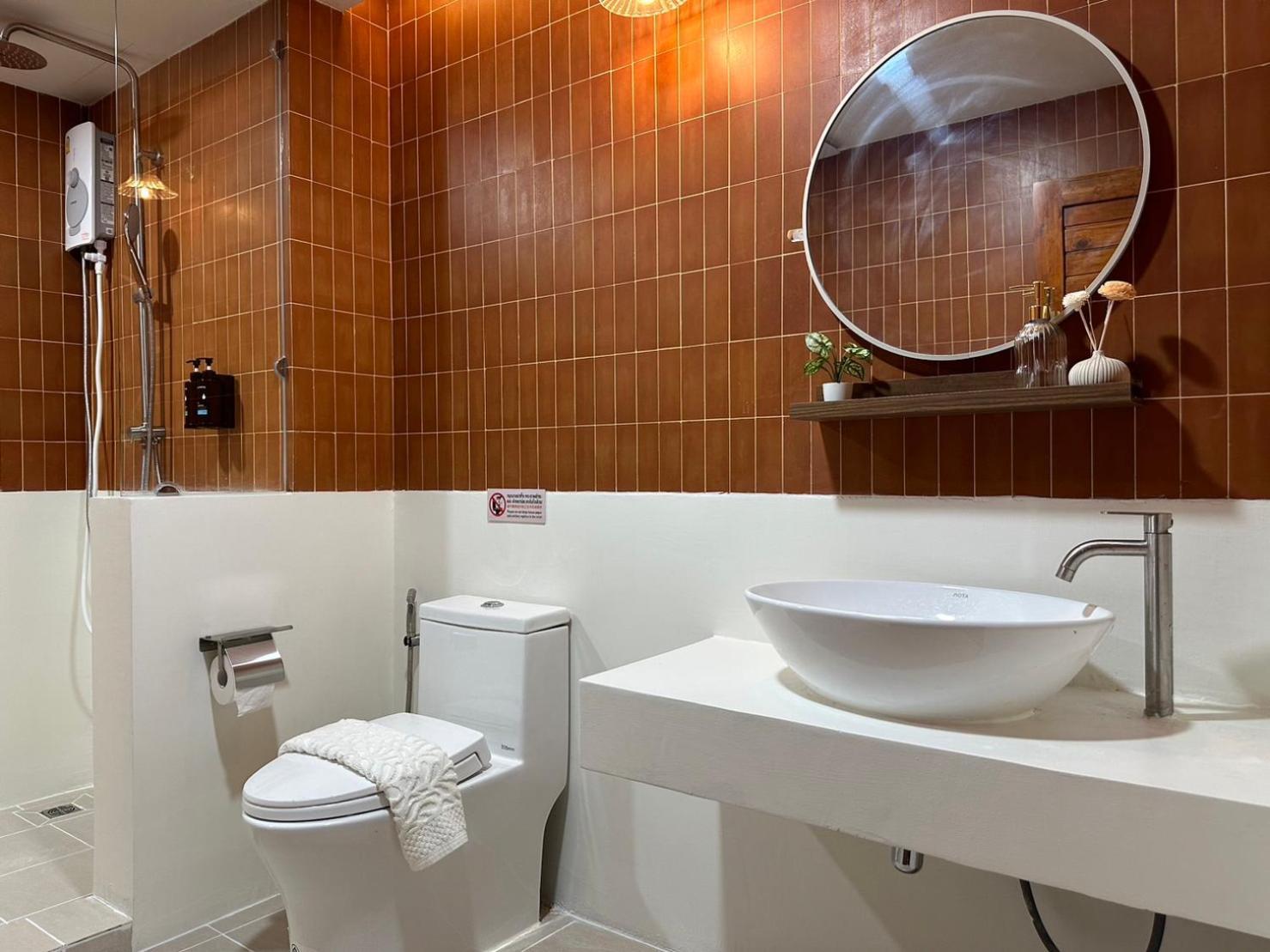 Bunya House Near Bts Asok, Terminal21 Private&cozy Ferienhaus Bangkok
