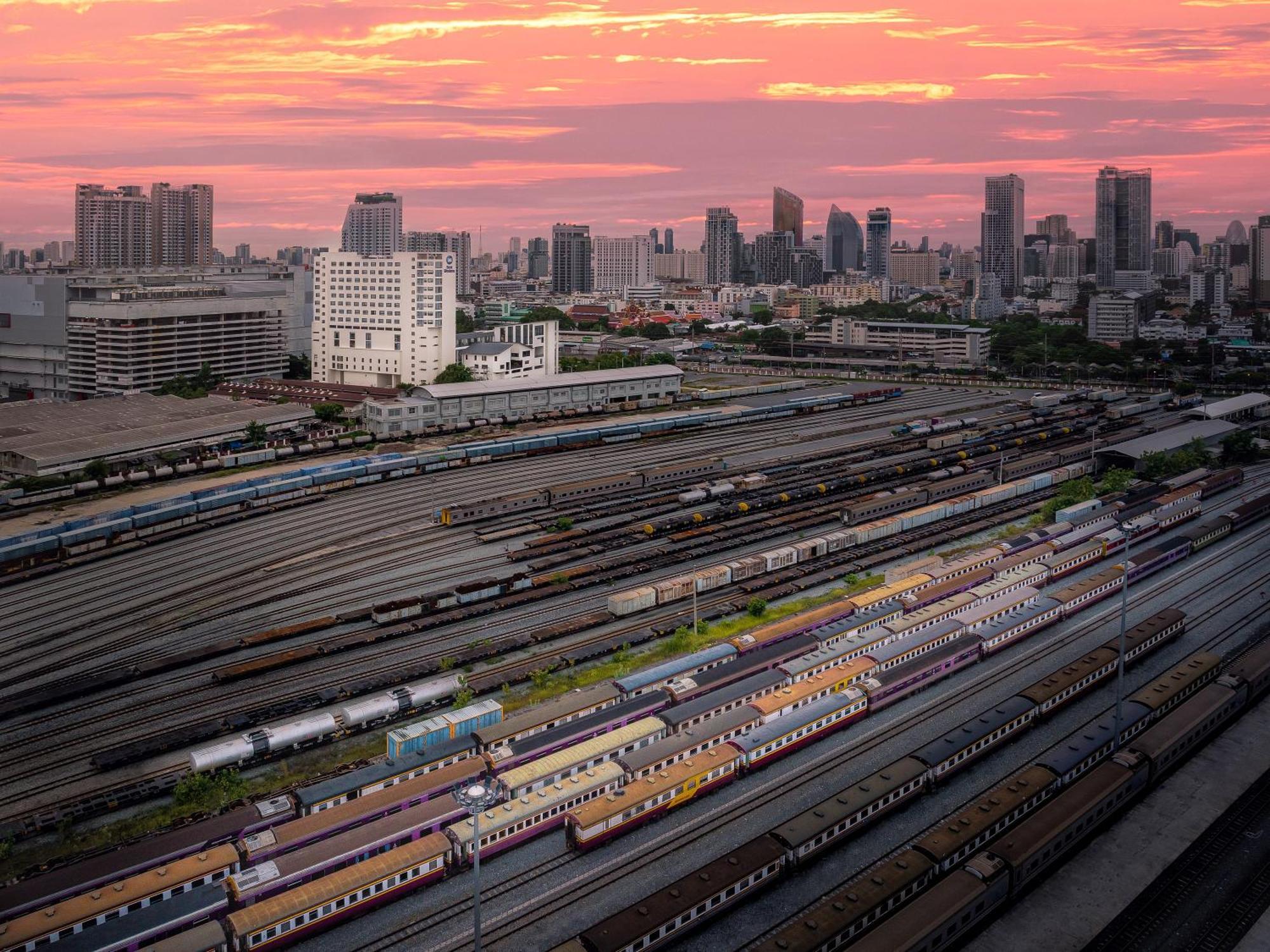 Western Chatuchak