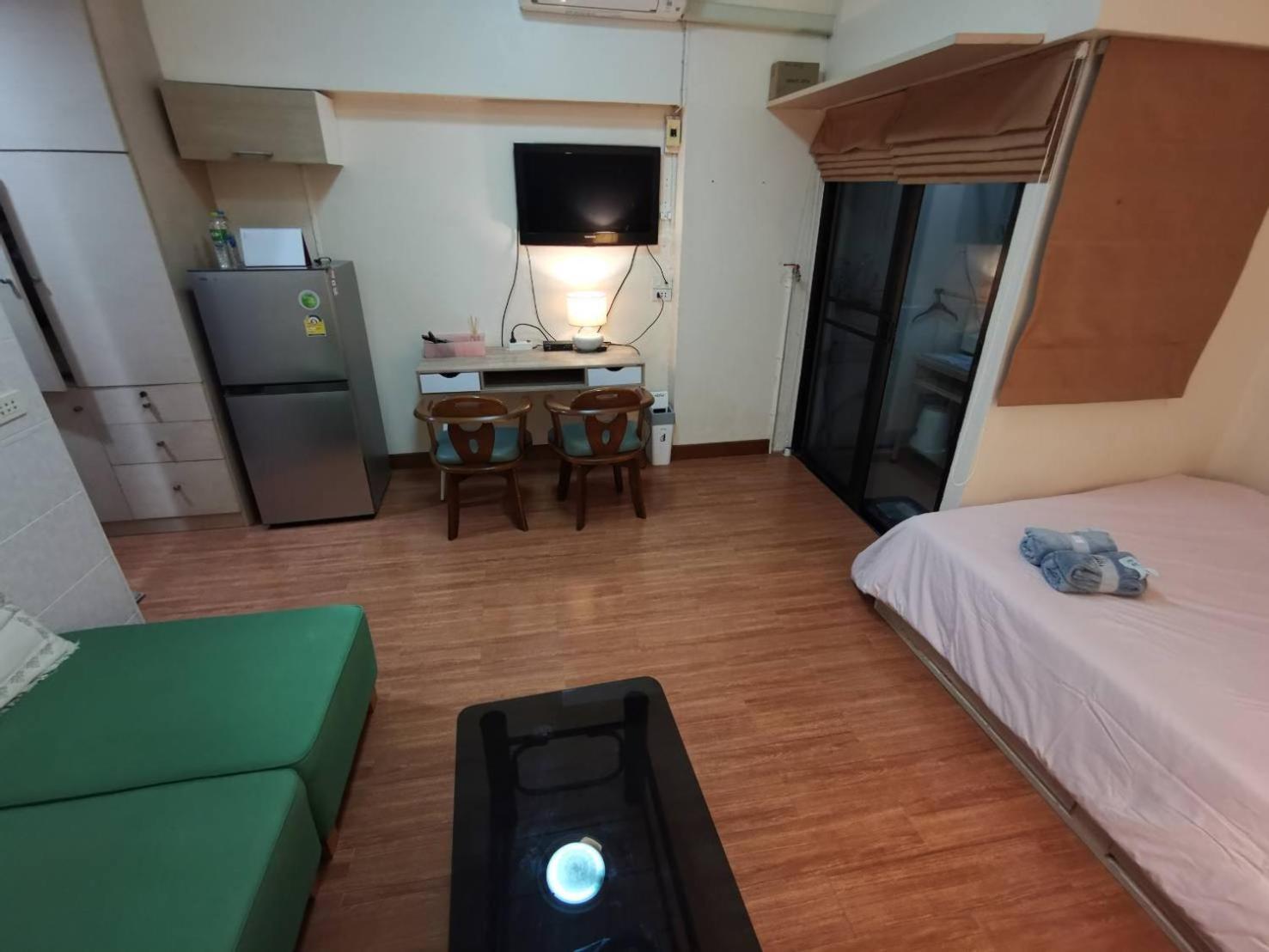 Cozy 1br Walk To Bts And Airport Rail Link Close To Malls T Bangkok