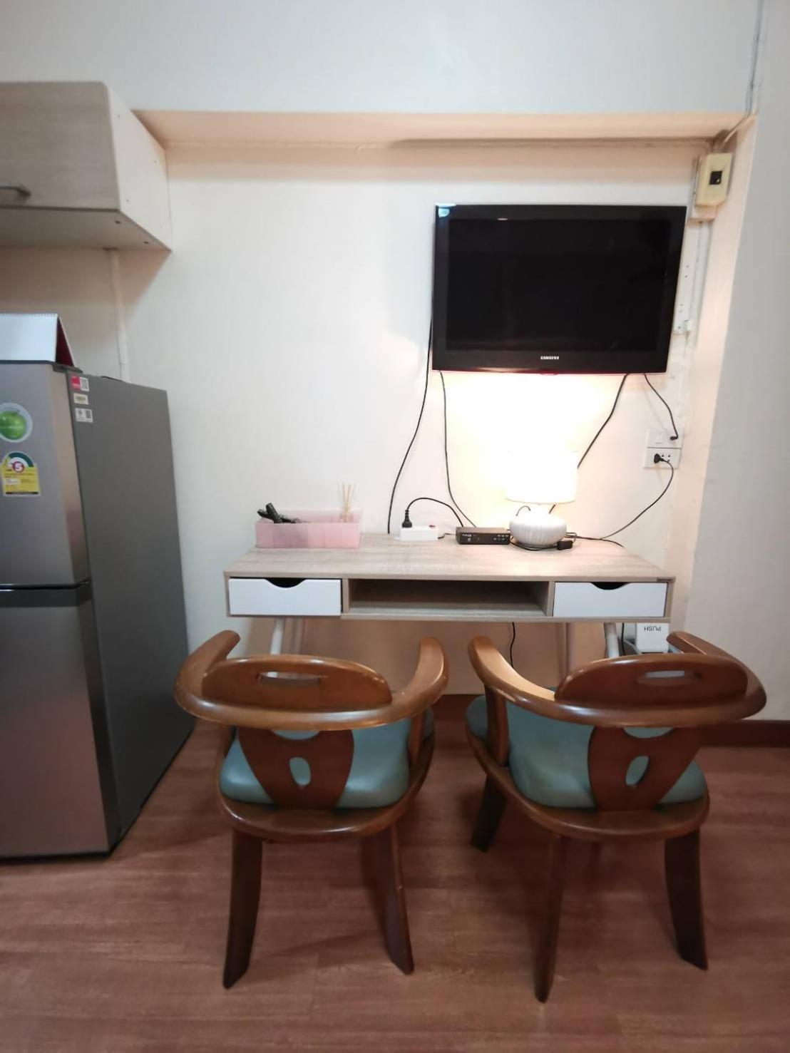 Apartment Cozy 1br Walk To Bts And Airport Rail Link Close To Malls T Bangkok