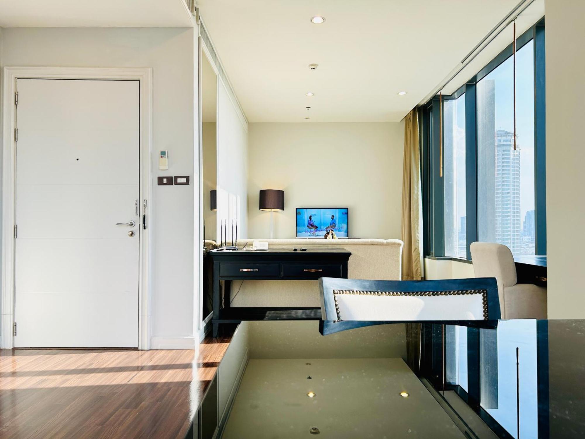 The Willows Luxury Two Bedrooms Apartment