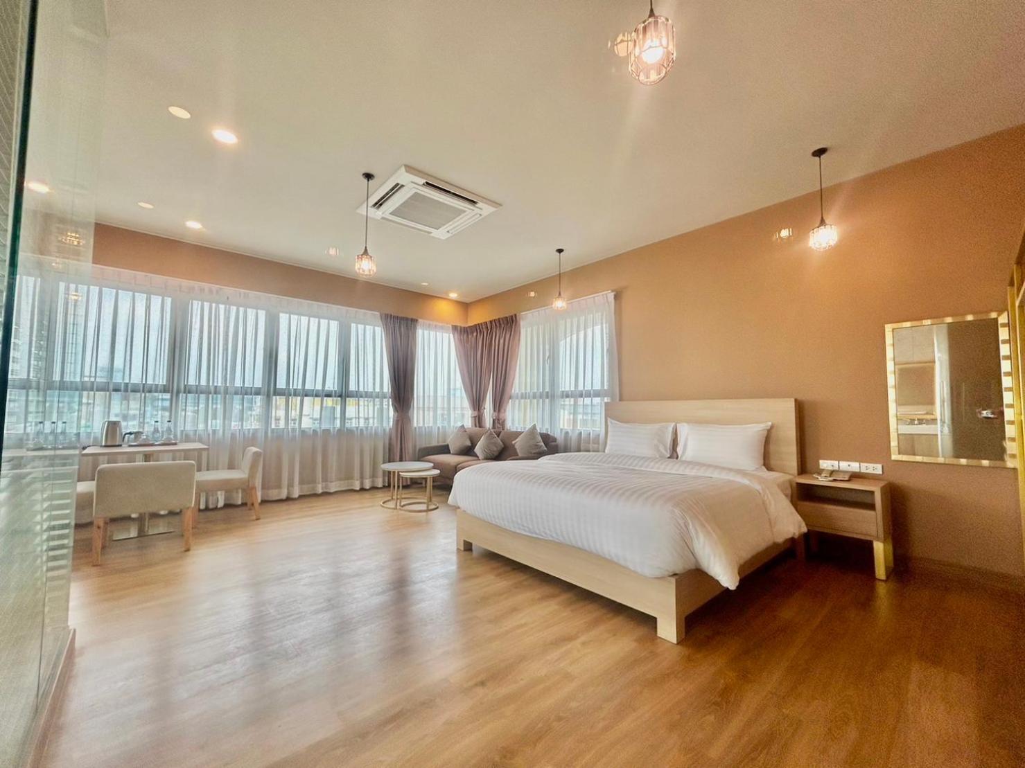 Siri Oriental Hotel Bangkok