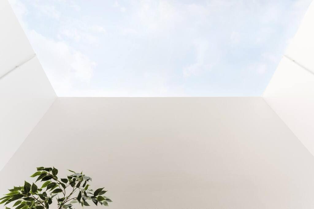 Miq_5br/silom Bts,mrt/wifi 1000mb/jacuzzi/16pax Villa Bangkok