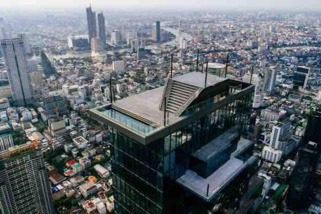 Miq_5br/silom Bts,mrt/wifi 1000mb/jacuzzi/16pax Villa