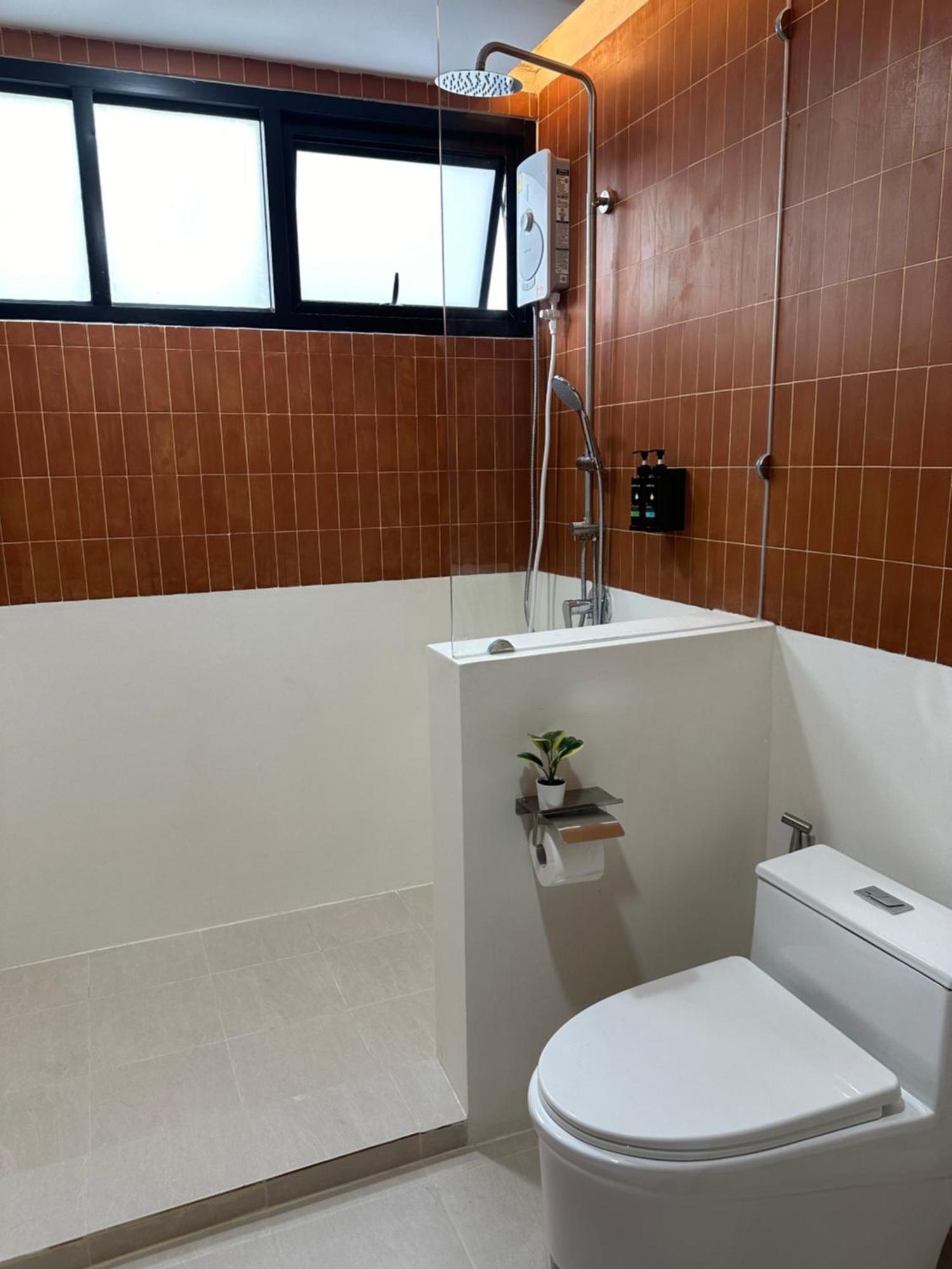 Bunya House Near Bts Asok, Terminal21 Private&cozy *