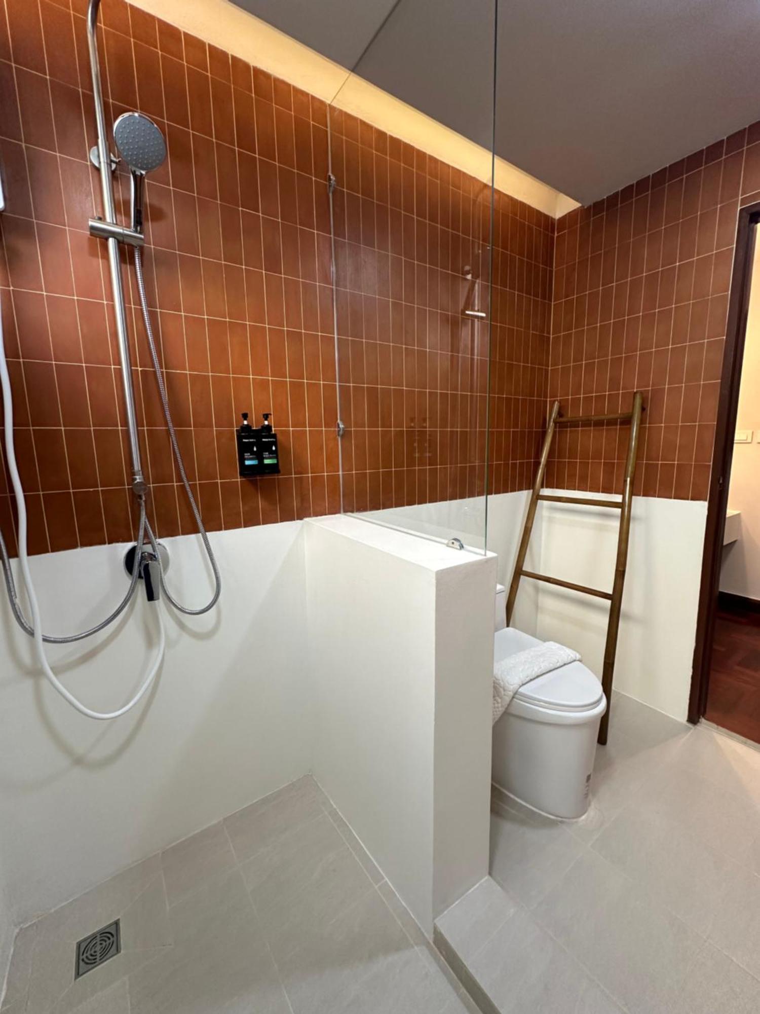 Bunya House Near Bts Asok, Terminal21 Private&cozy Ferienhaus Bangkok