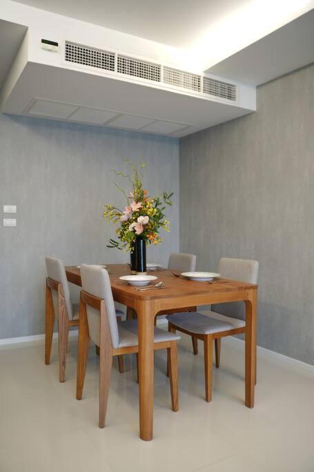 Apartment Circle Rein Sukhumvit 12 Two Bedrooms