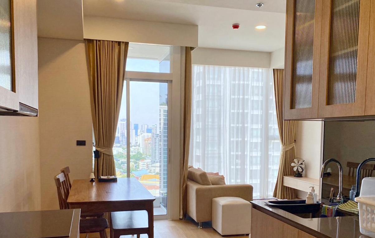 2 Bedroom Luxury 3 Min Walk From Bts Ekkamai Apartment