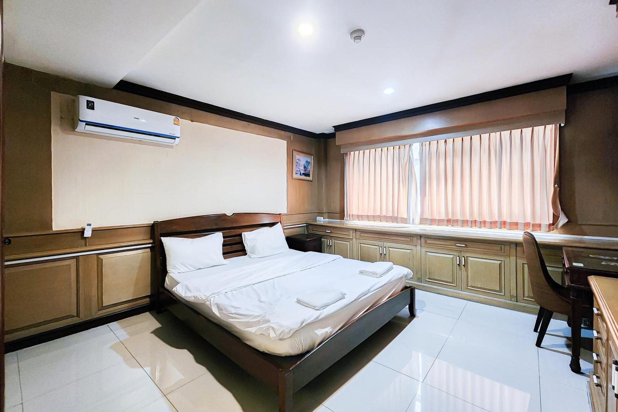 Cordia Sathorn Hotel 3*