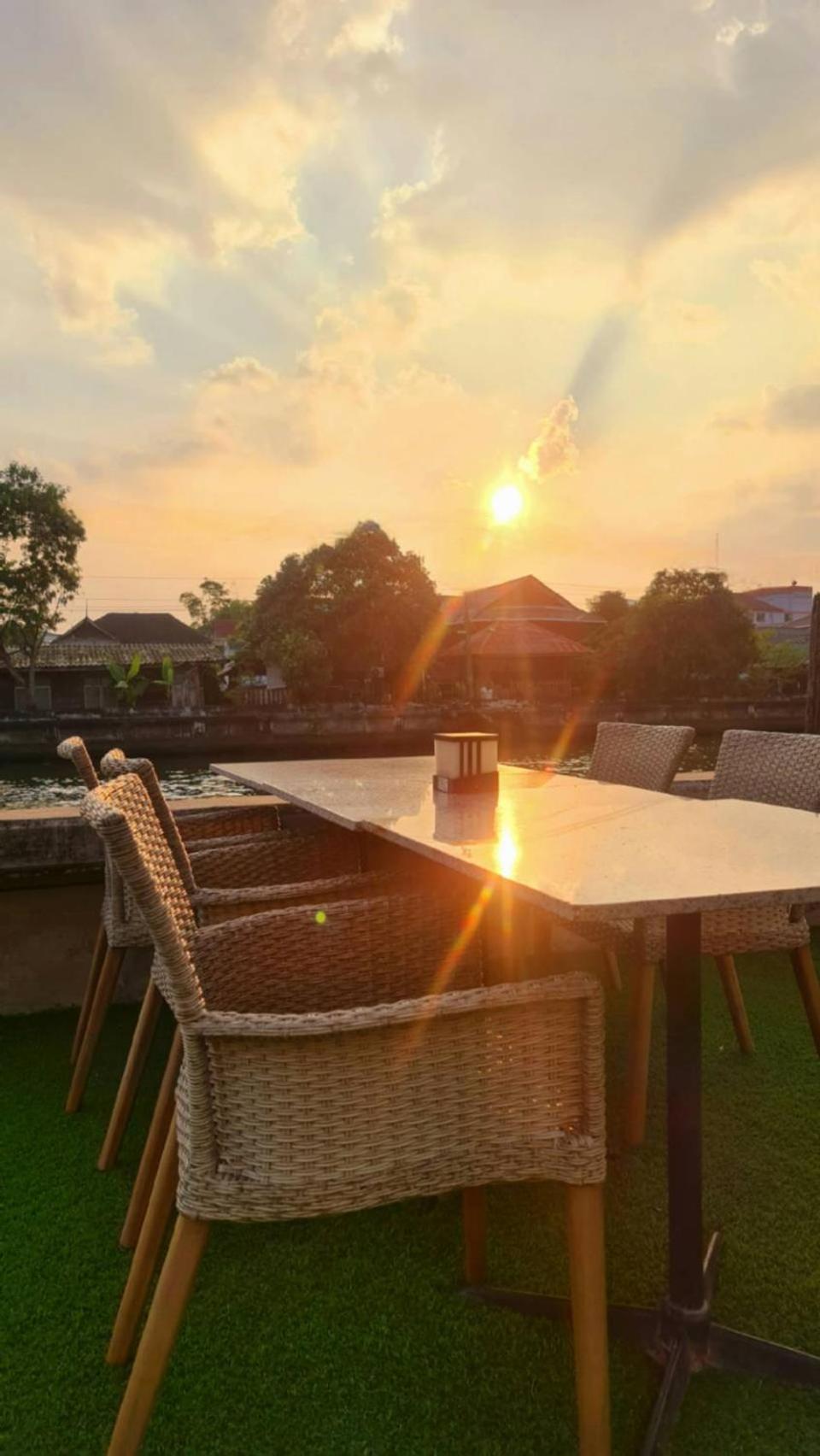Norn Rimklong 3* Bangkok