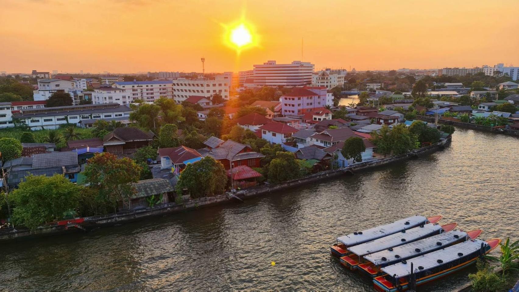 Norn Rimklong Hotel Bangkok