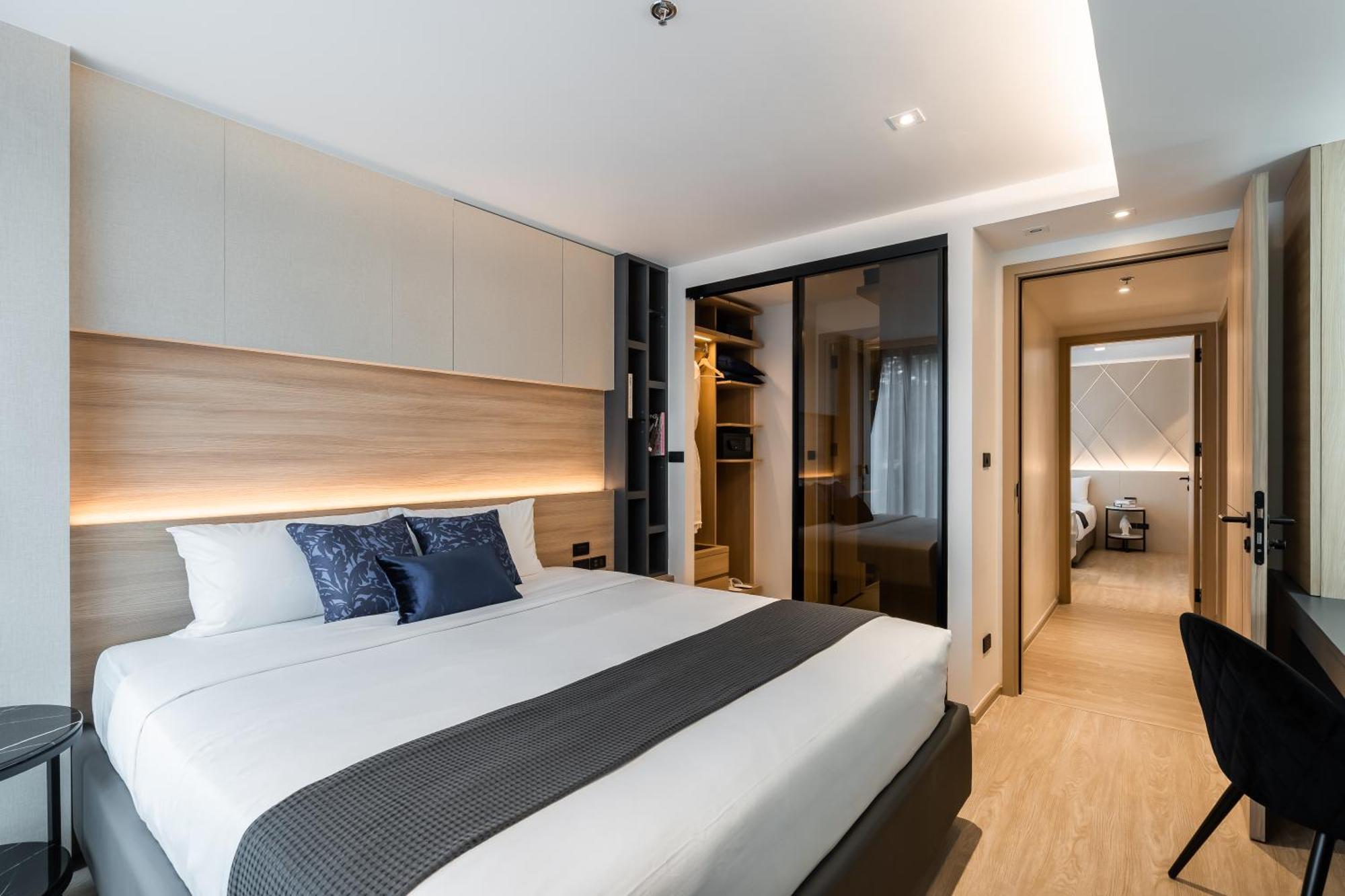 Destiny63 Ekamai Bangkok